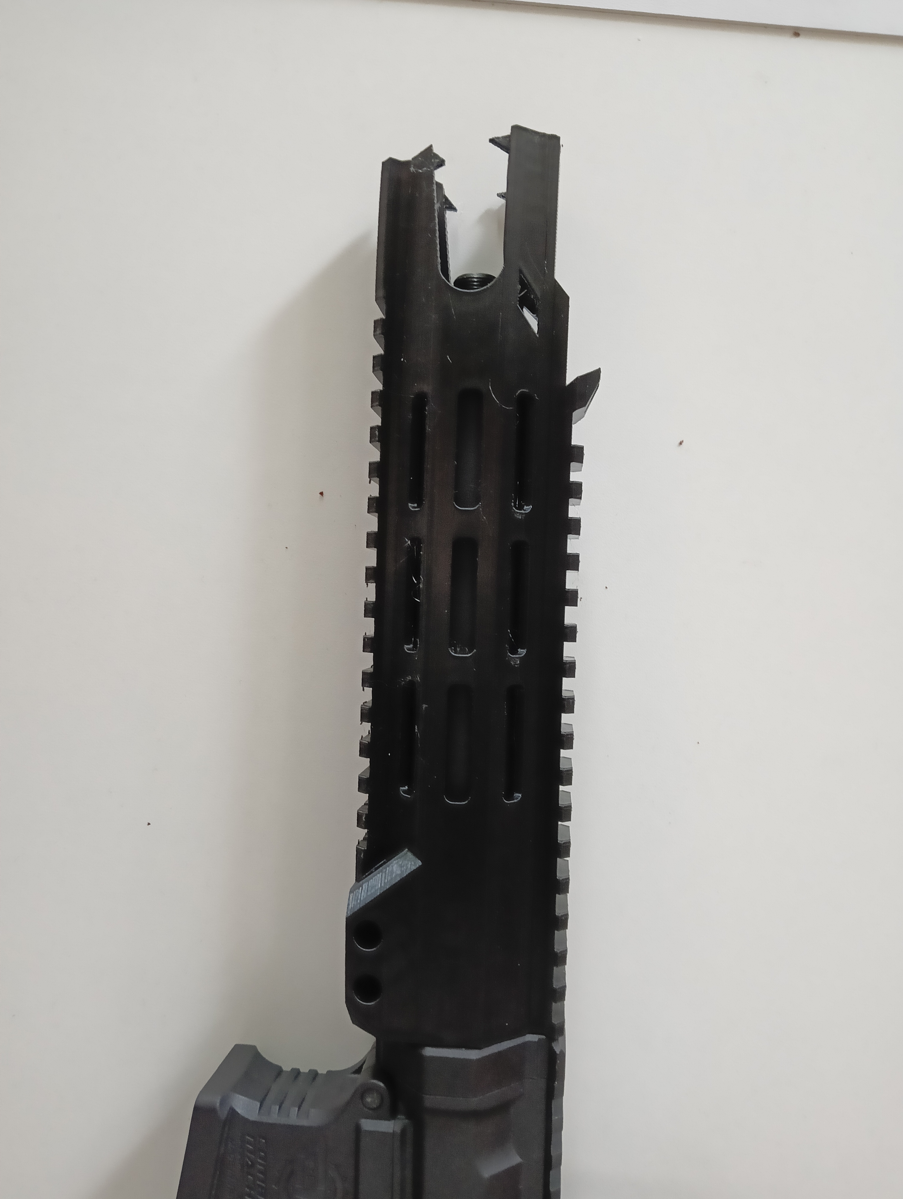 Airsoft AR woolf-handguard