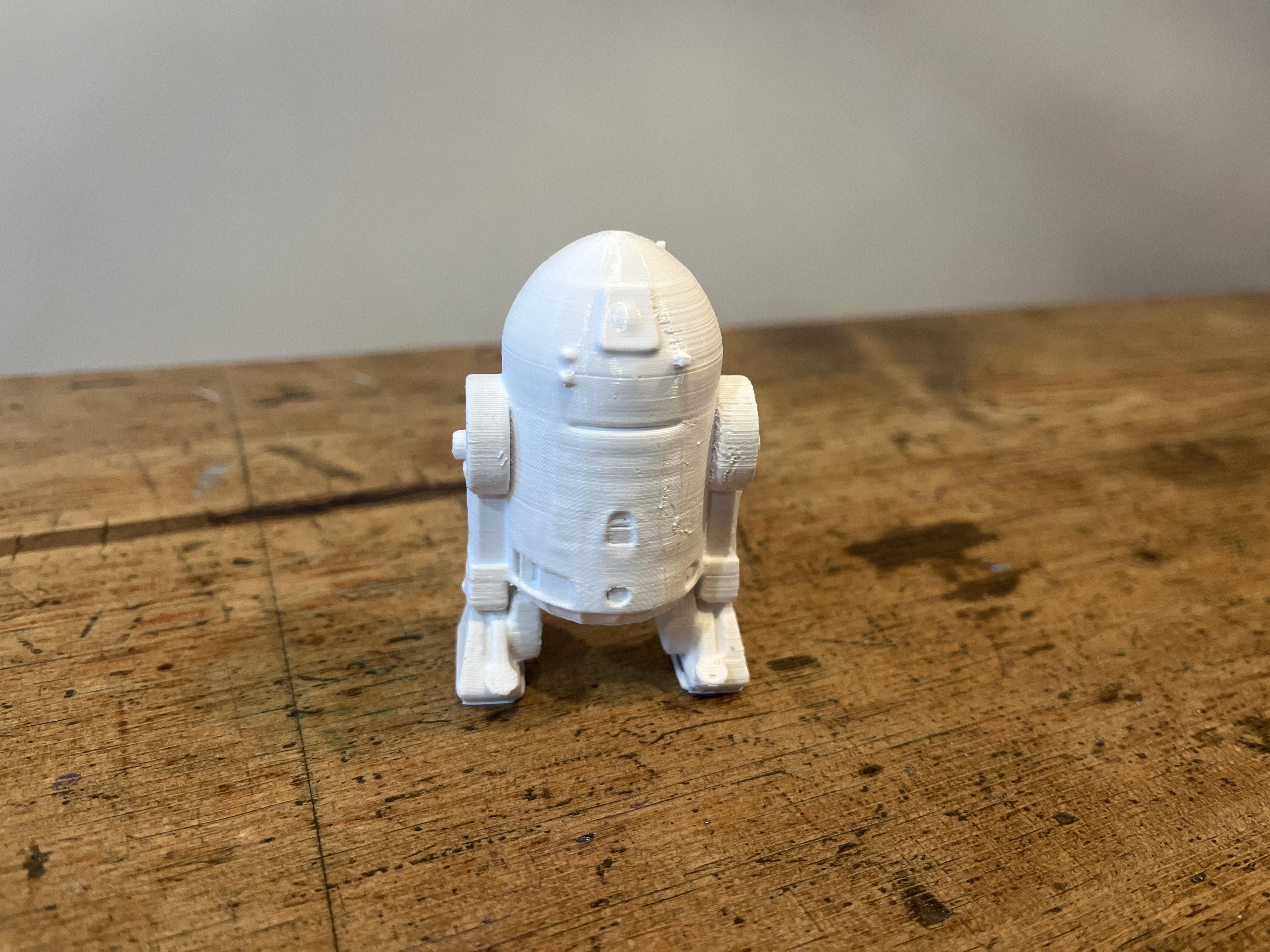 Miniatura 4 do modelo 3D Customizable R2-unit