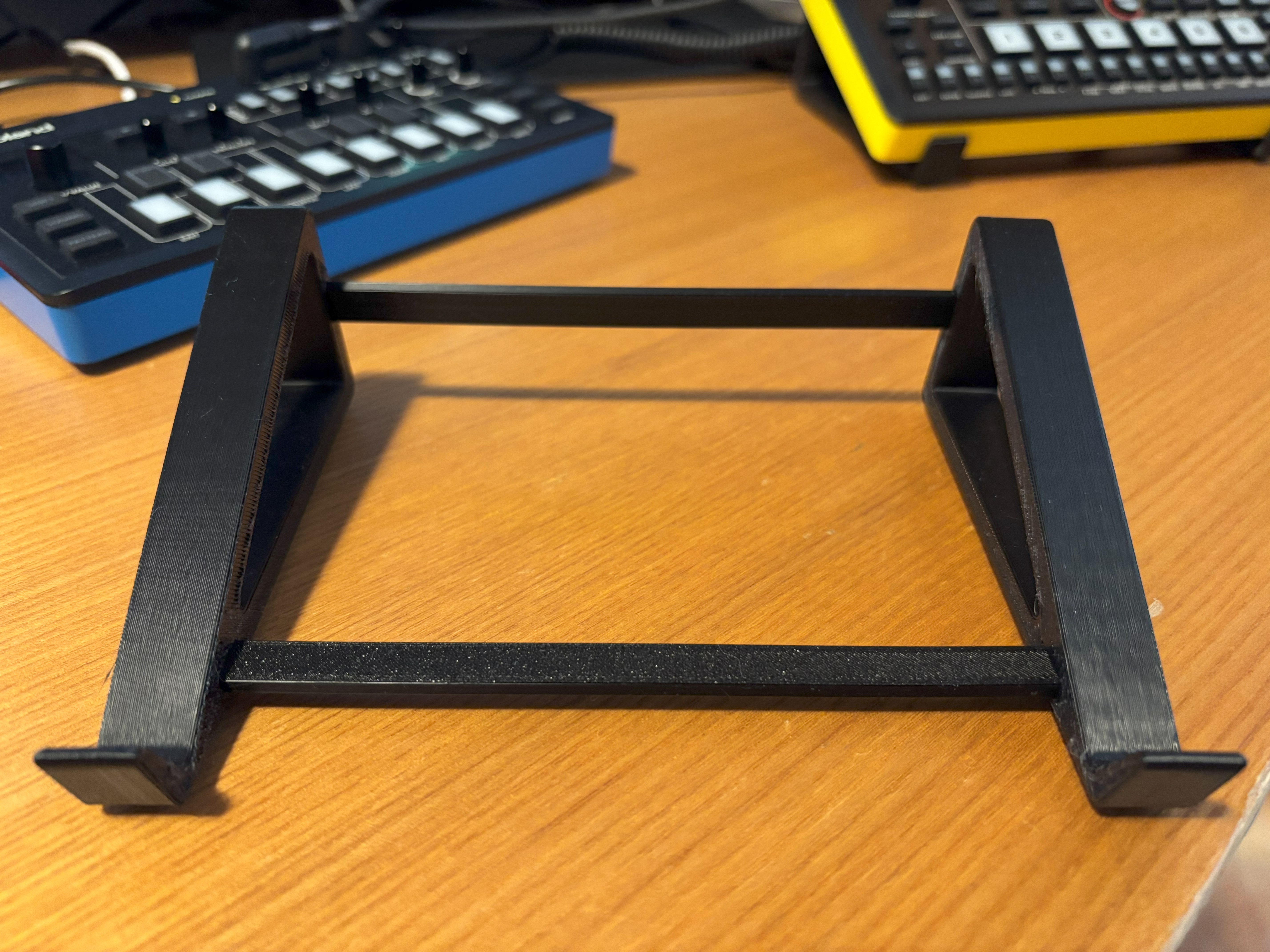 Stand for Roland AIRA Compact Units P-6, J-6, etc.