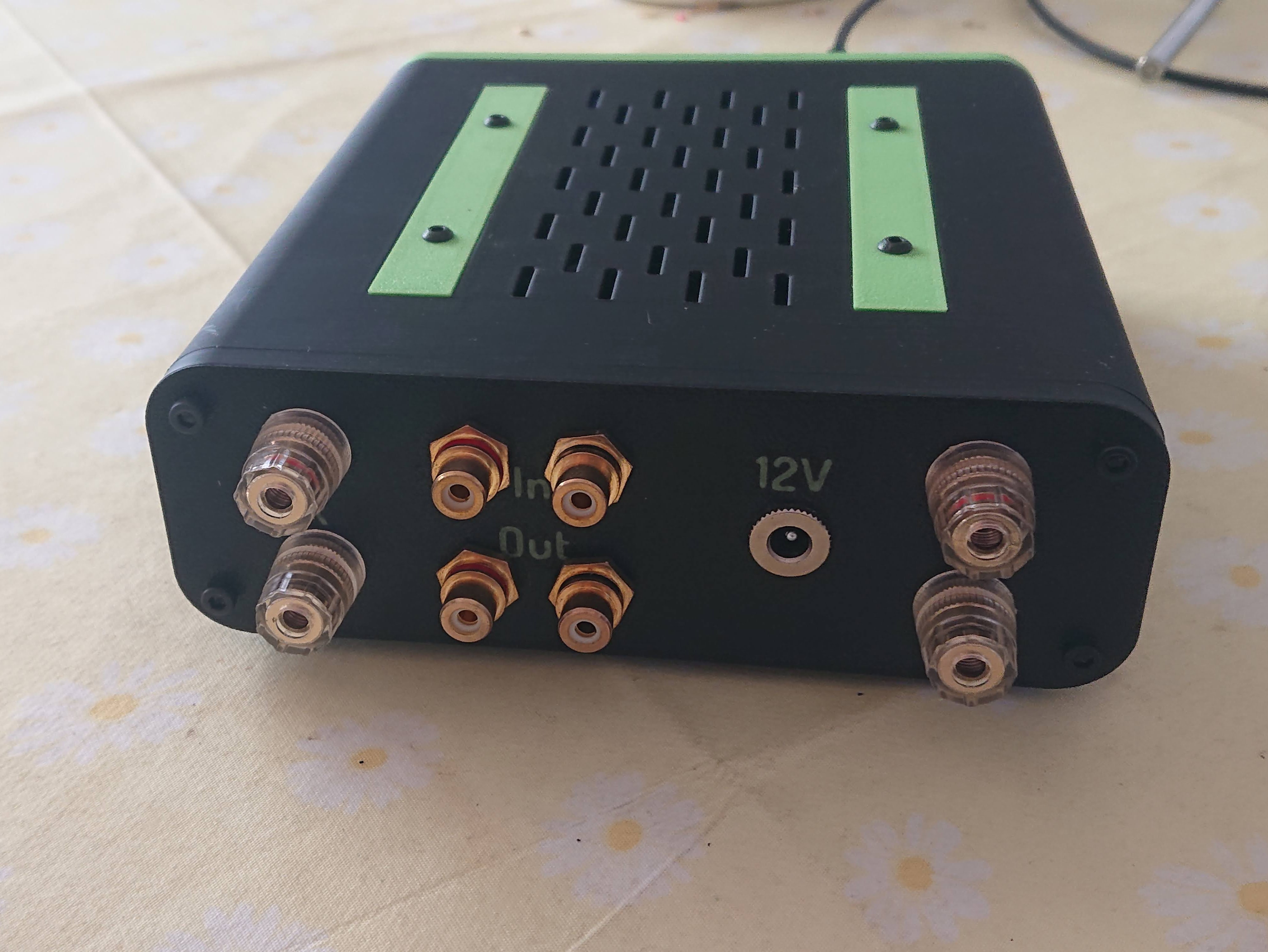 Amplifier case — thumbnail 2