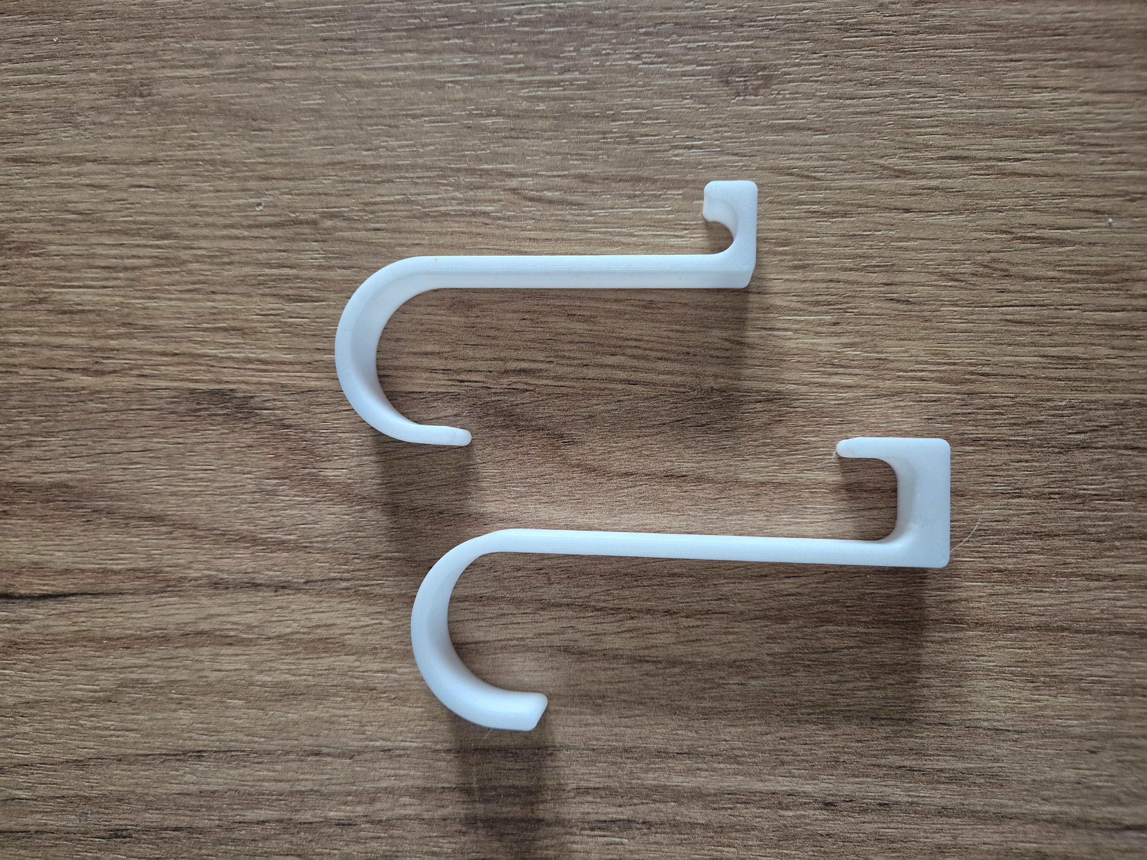 Haken für Handtuchheizkörper / Hook for towel radiators