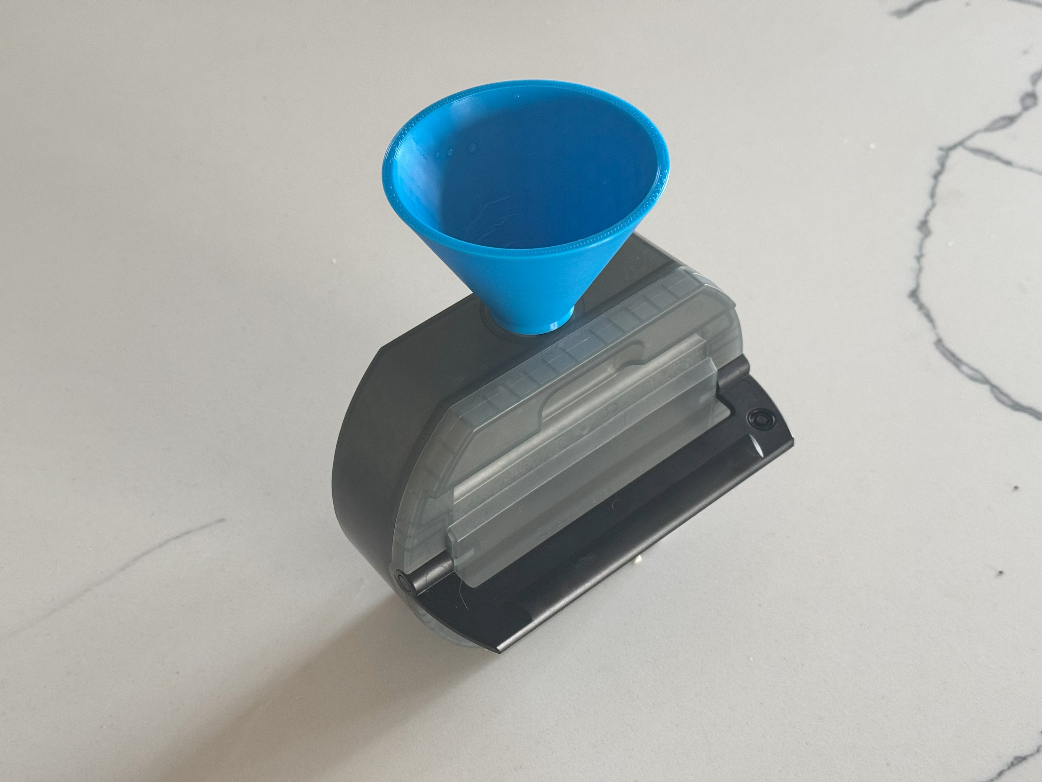 Funnel for Braava Jet m6 tank — thumbnail 2