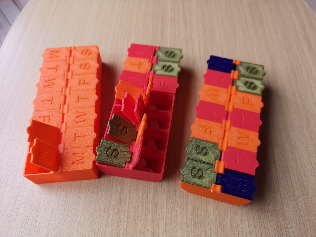 Pill Box 2 weeks by Download free STL model