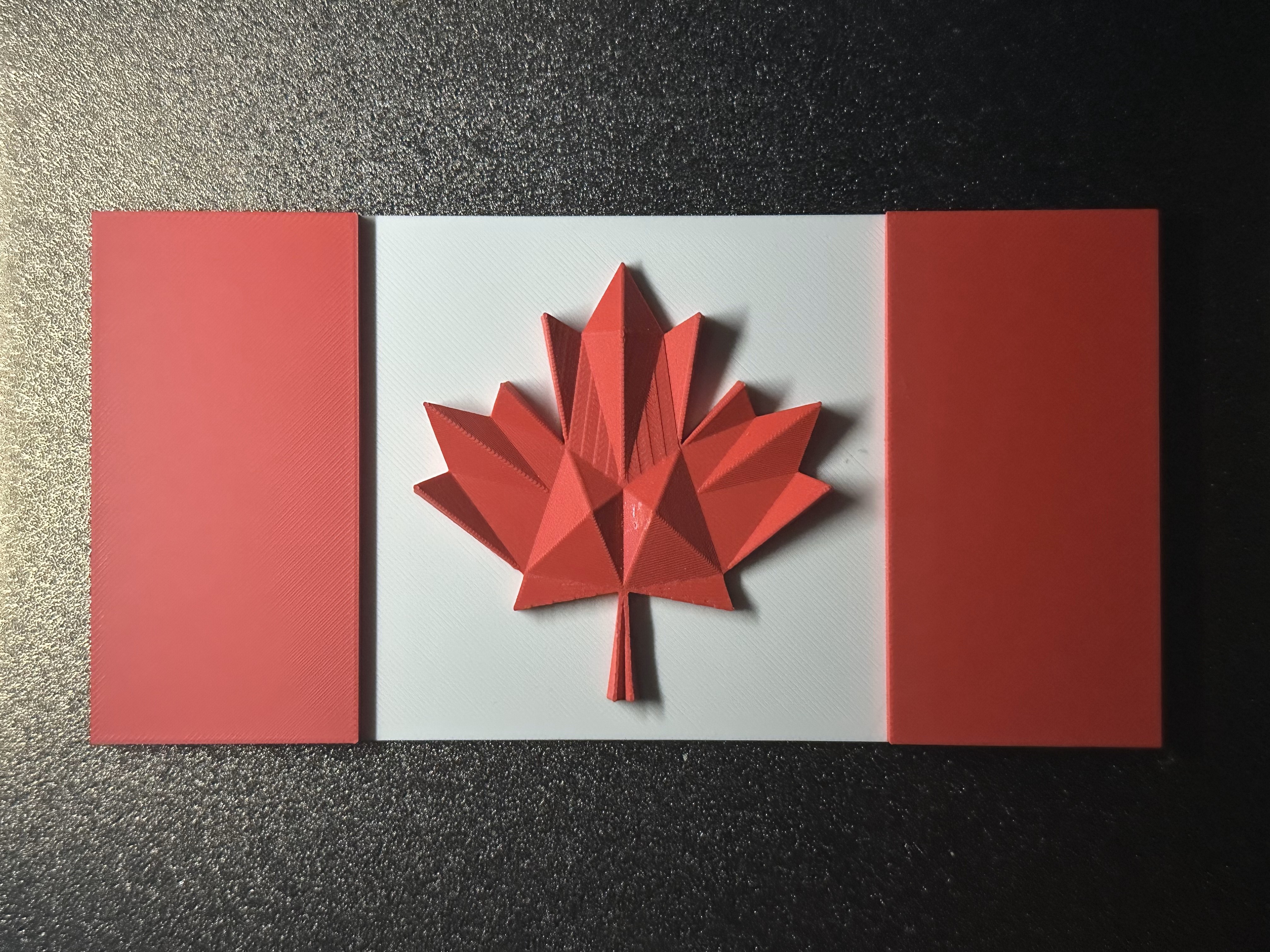 Canada Flag - The Maple Leaf @ 60 (Diamond Jubilee) | Drapeau du Canada - L'Unifolié à 60 ans (Jubilé de diamant)