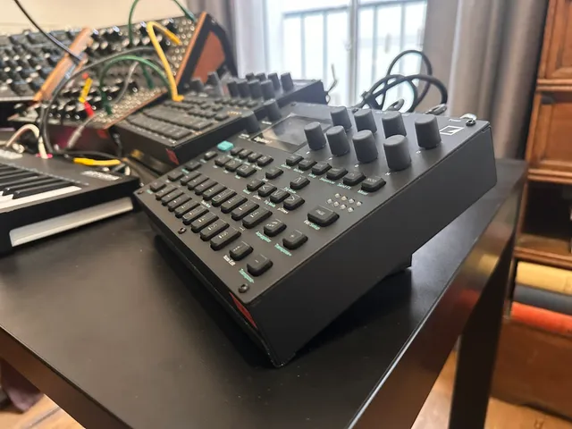 Elektron Holder