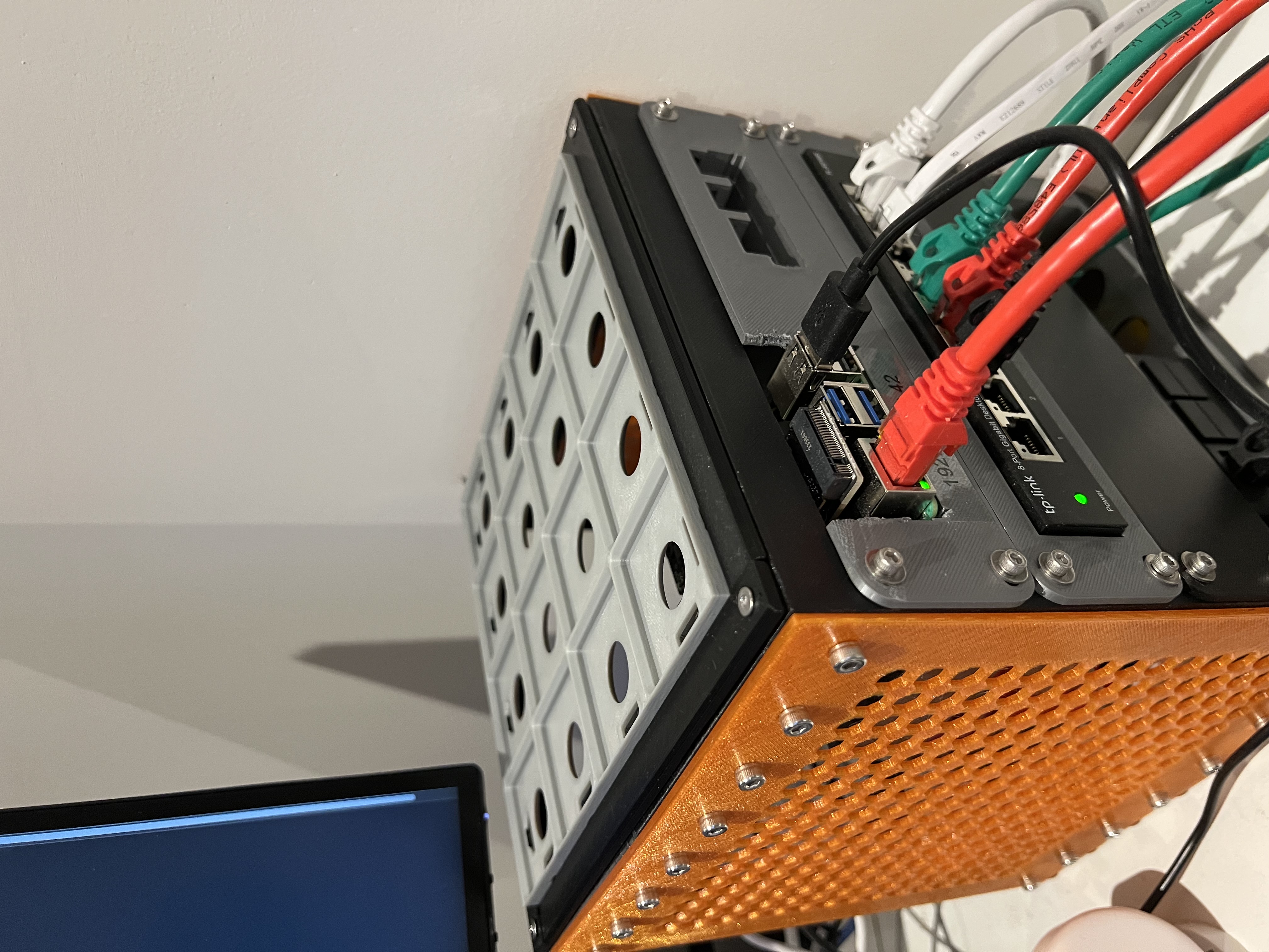 Mini rack lid - 4x4 Gridfinity refined frame