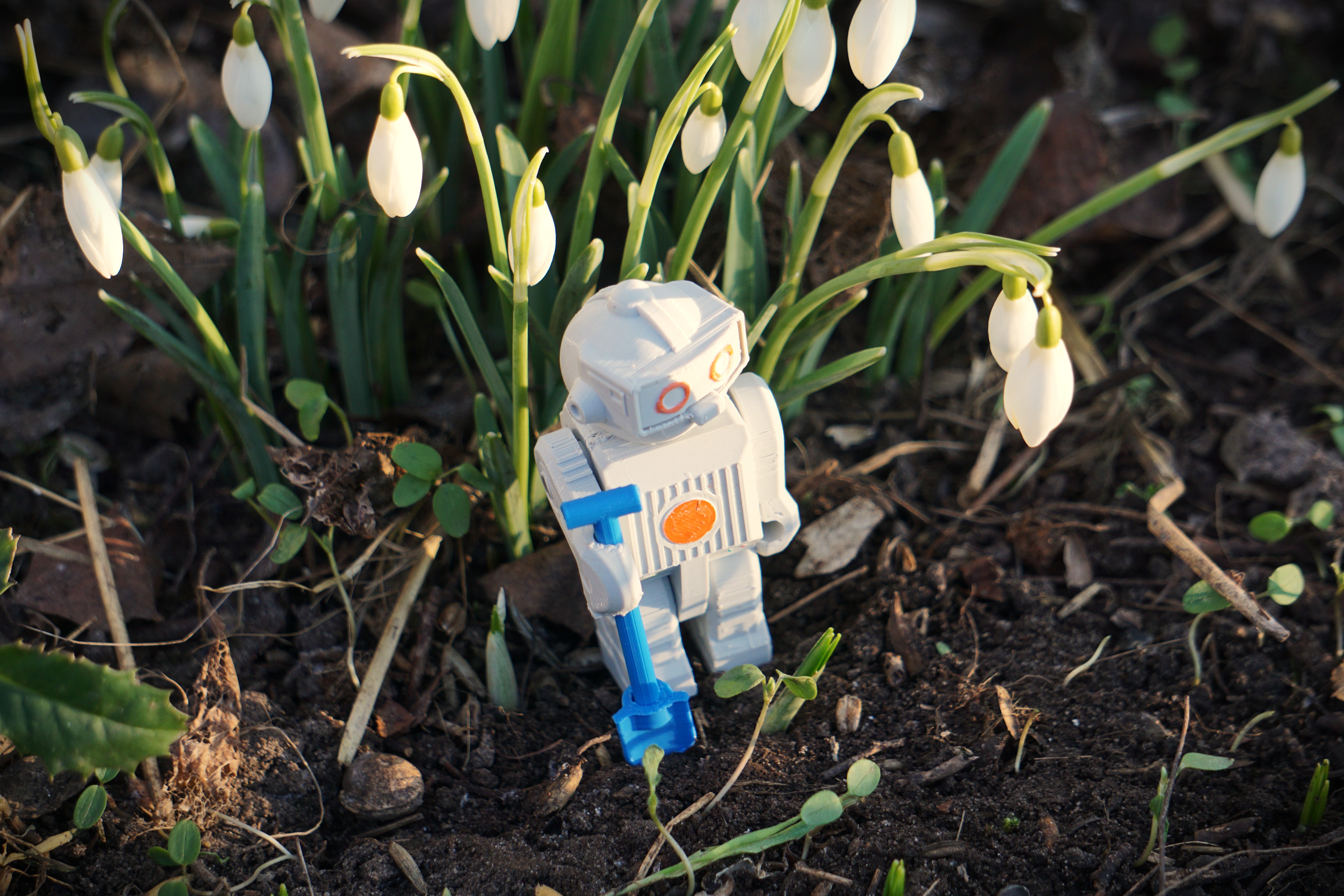 Retro Robot - Gardening accessory pack