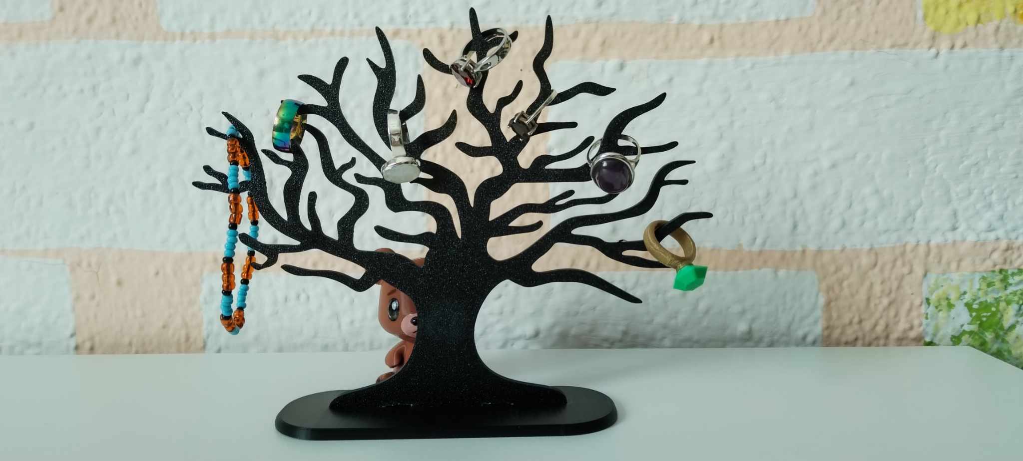 Ring tree / hanger