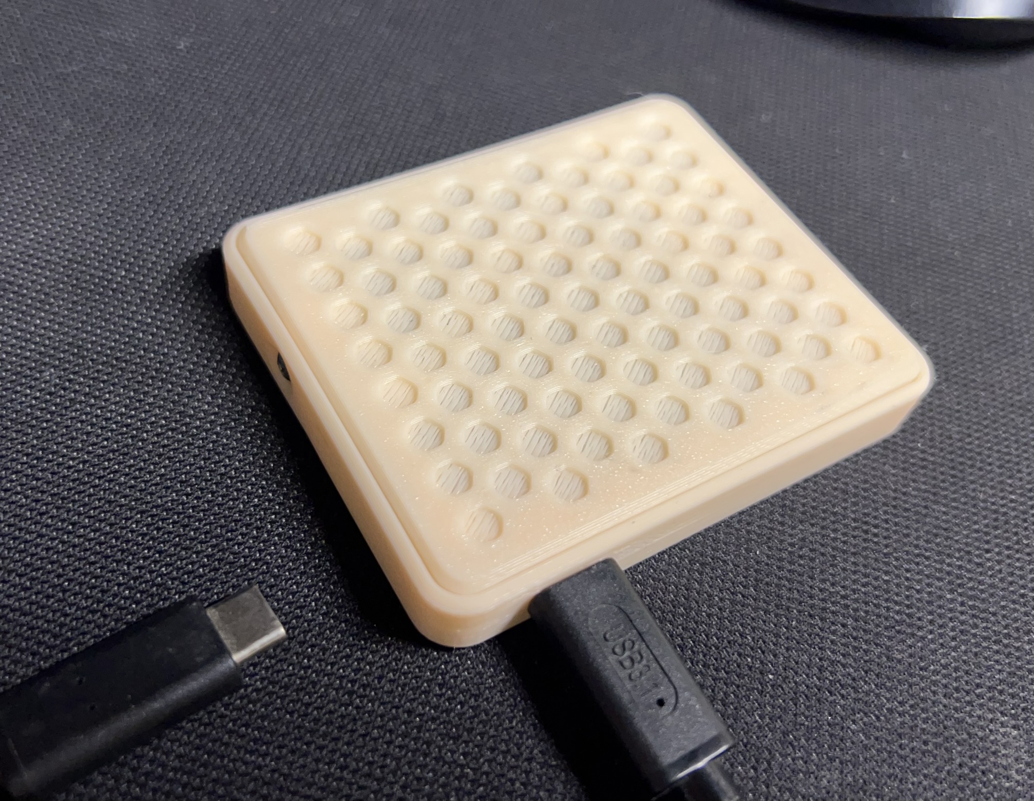 SATA SSD to USB-C adapter enclosure (Orico 2.5" HDD Case)