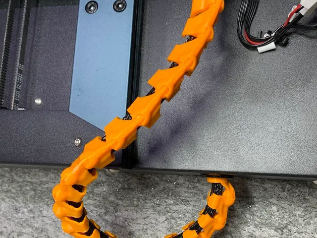 Give your Elegoo Neptune 4 Plus/Max a bed spine and be completely covered