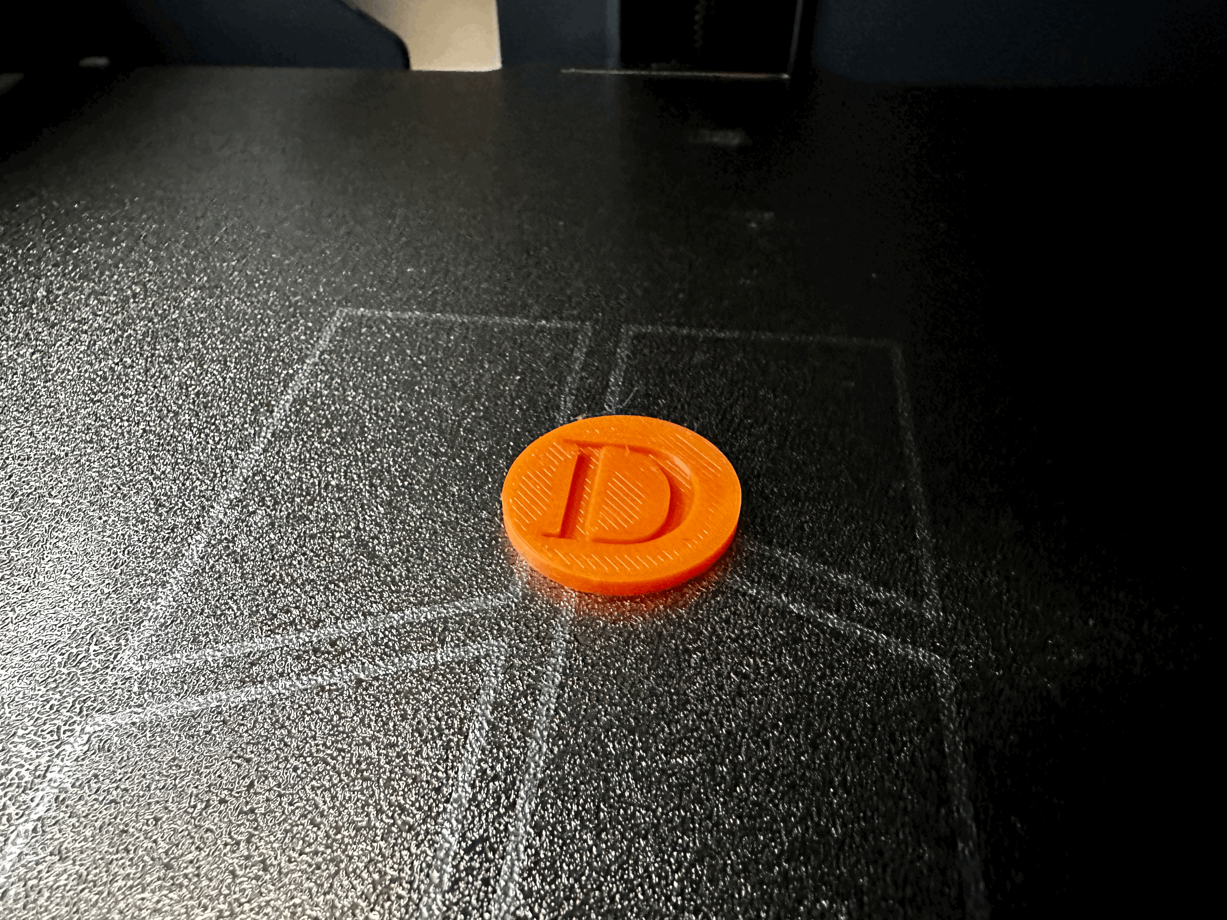 Einkaufswagenchip mit dem Buchstaben "D"