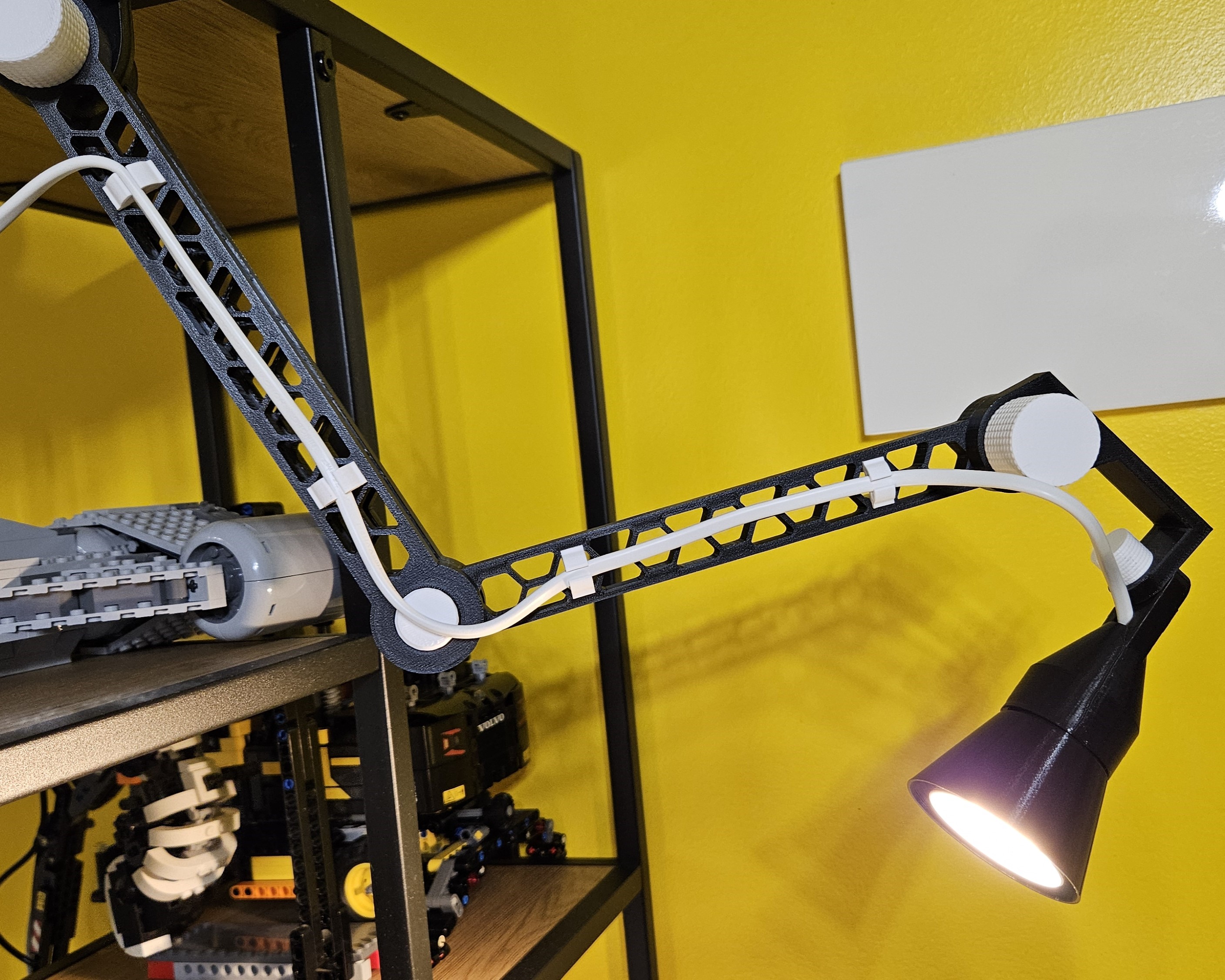 Desk lamp and clips for phone arm