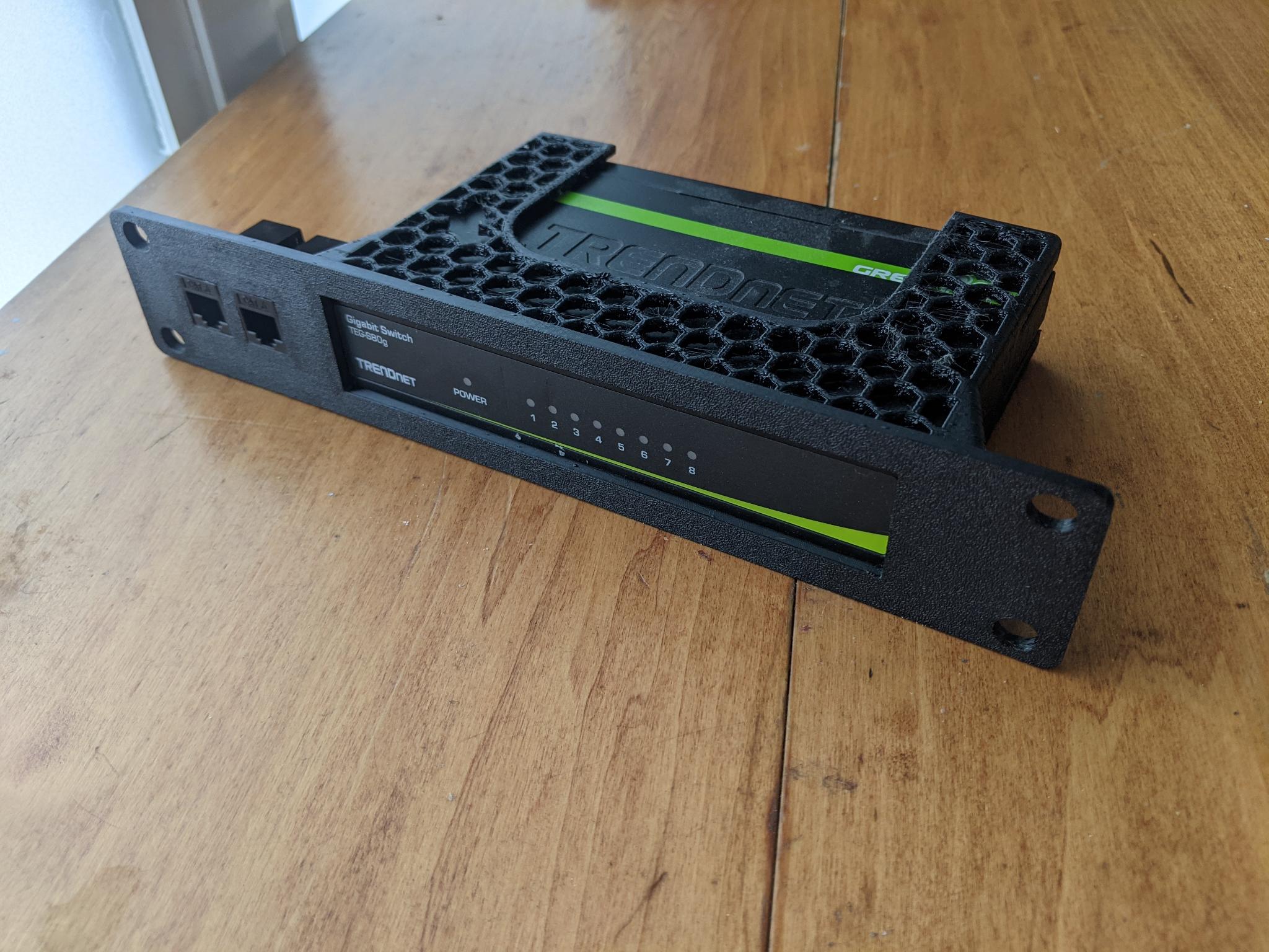 TRENDnet TEG-S80g (V3 and V4) 10 Inch Rack Mount