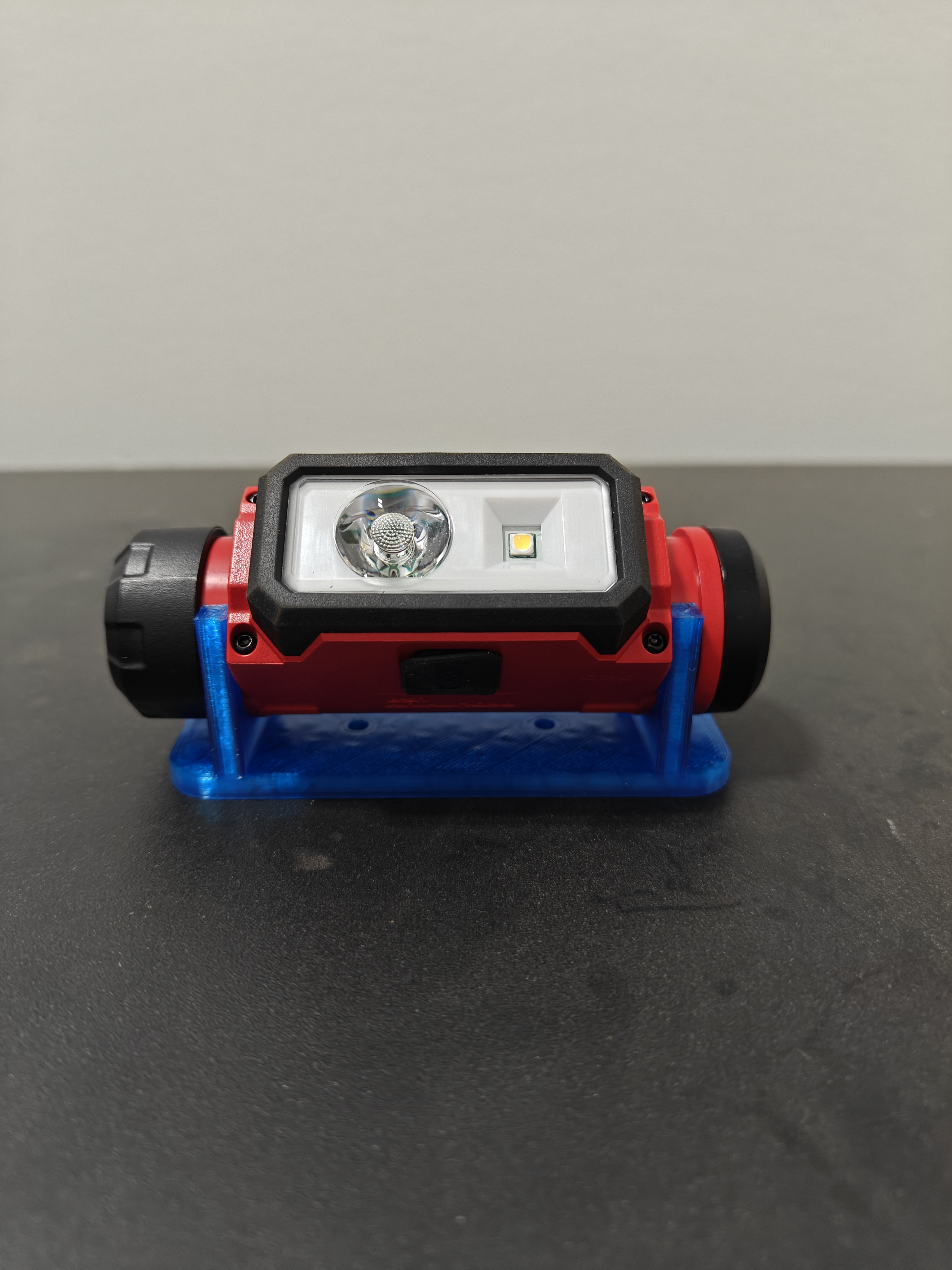Milwaukee head light mount