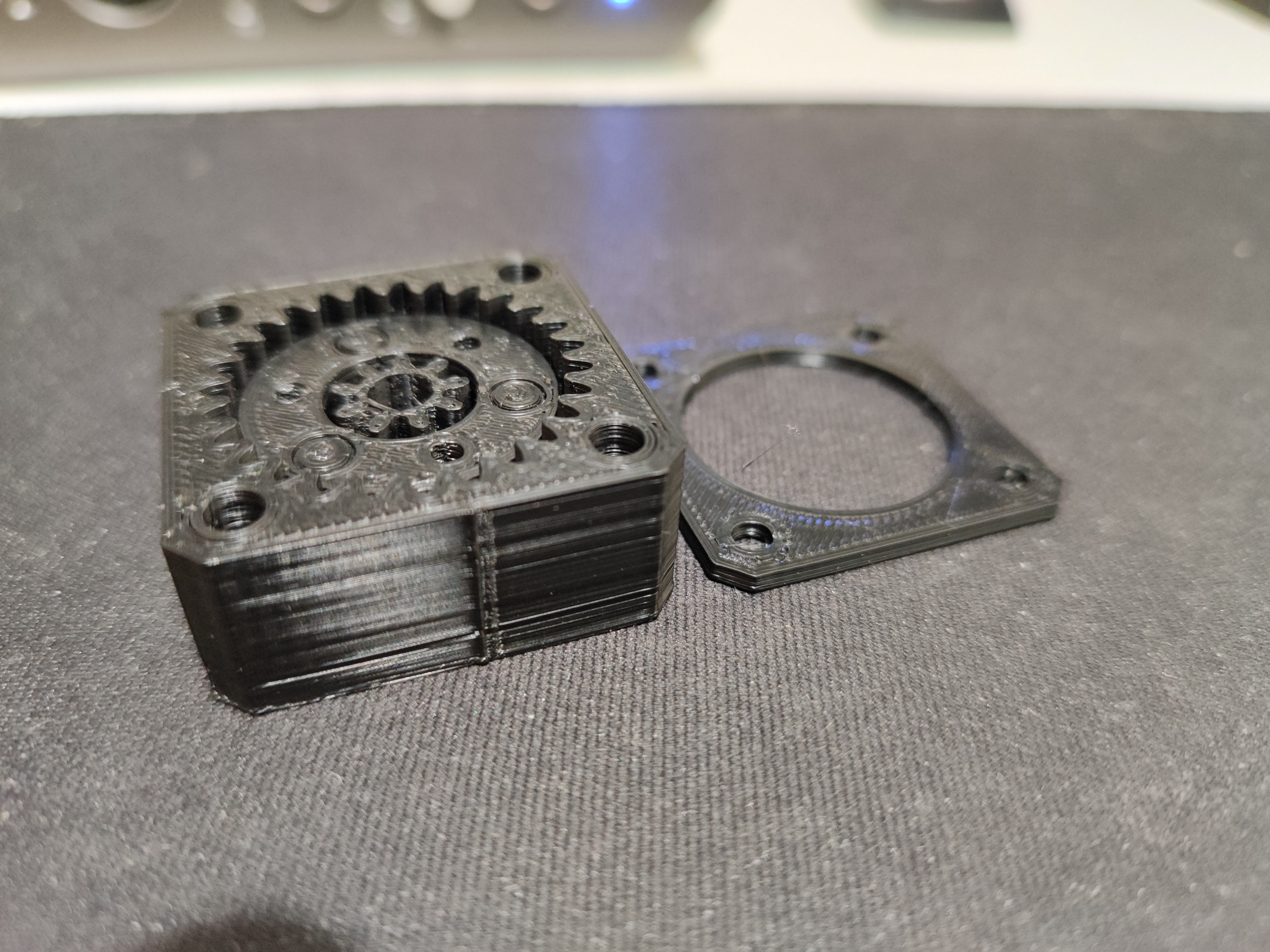 NEMA 14 Stepper Planetary Gearbox [1:4] Compact