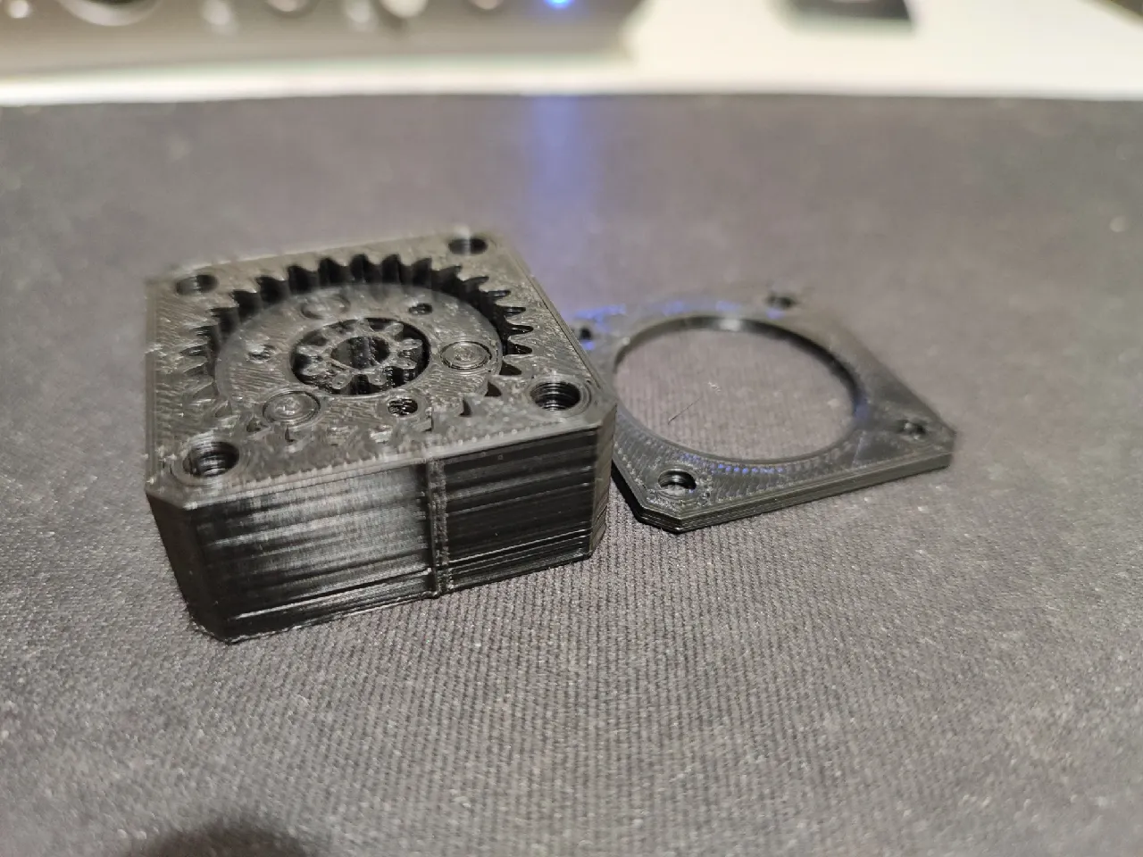NEMA 14 Stepper Planetary Gearbox [1:4] Compact by