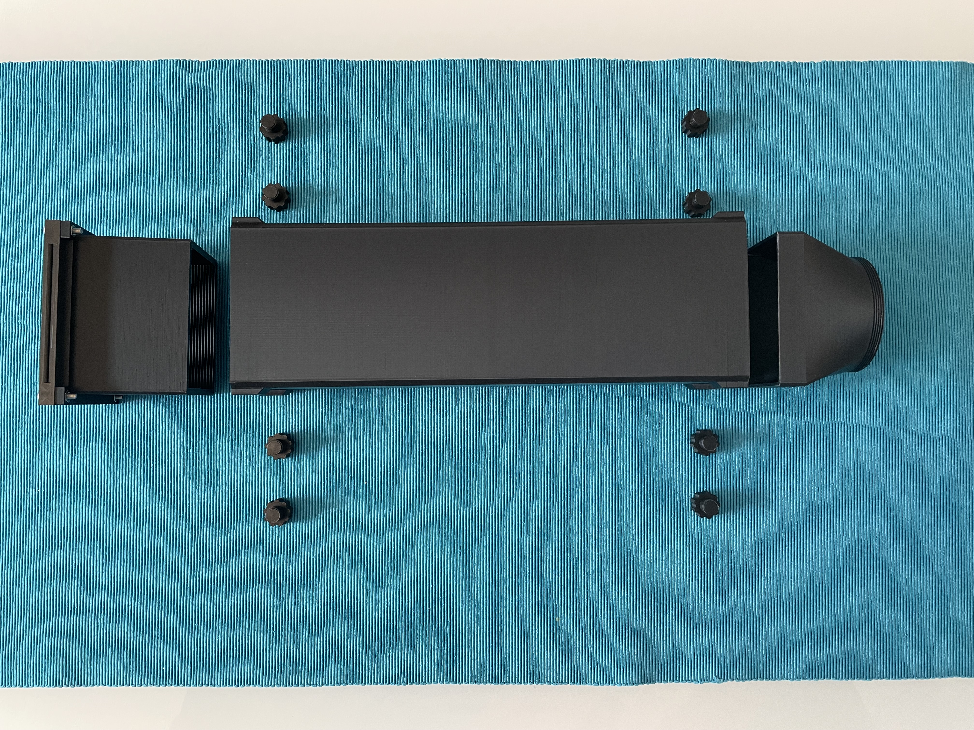 Modular 120mm film scanner for Mamiya 645 — thumbnail 4
