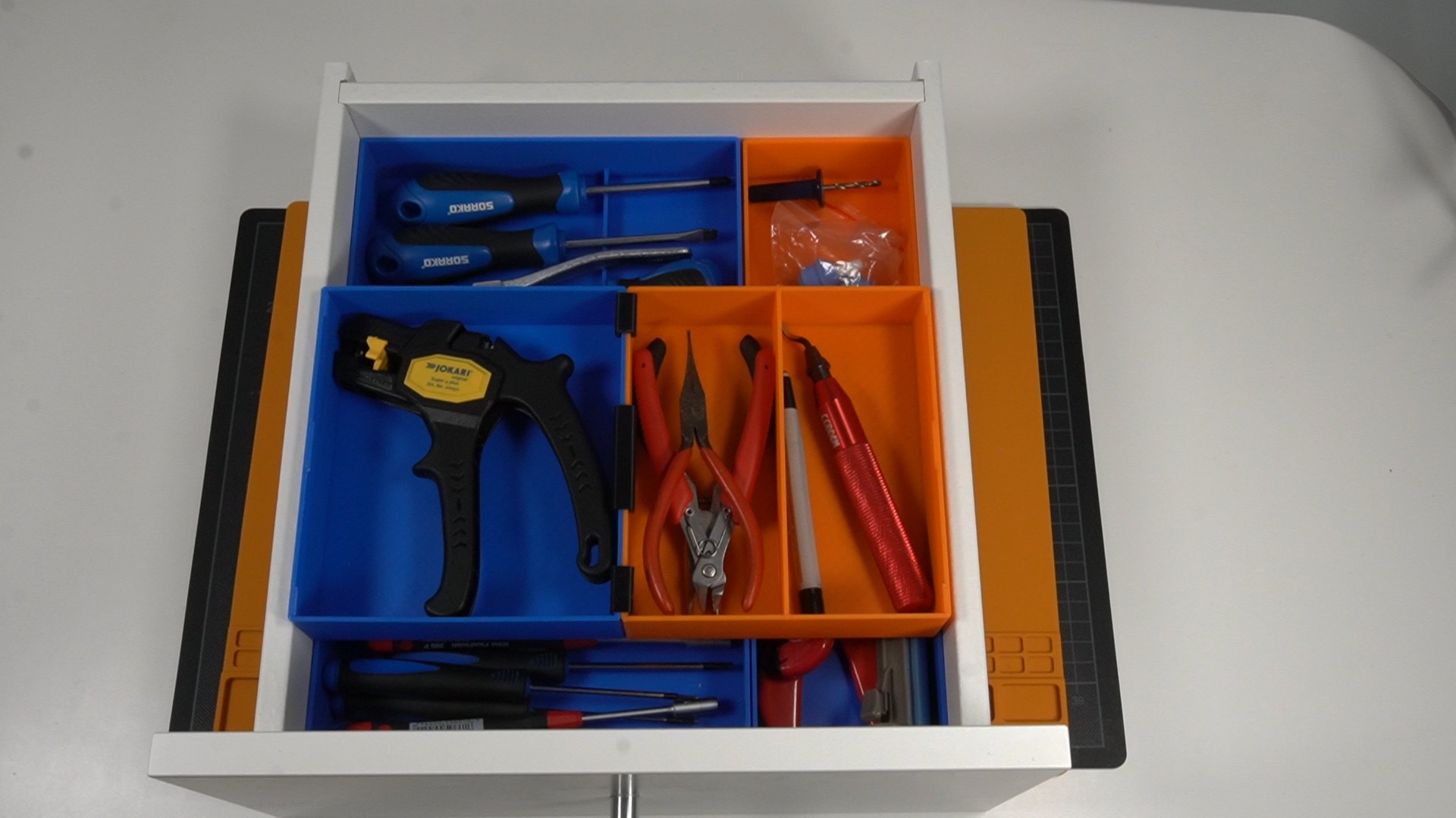 Ikea Kallax Drawer Tool Organization Von der Schublade zum Werkzeugkasten