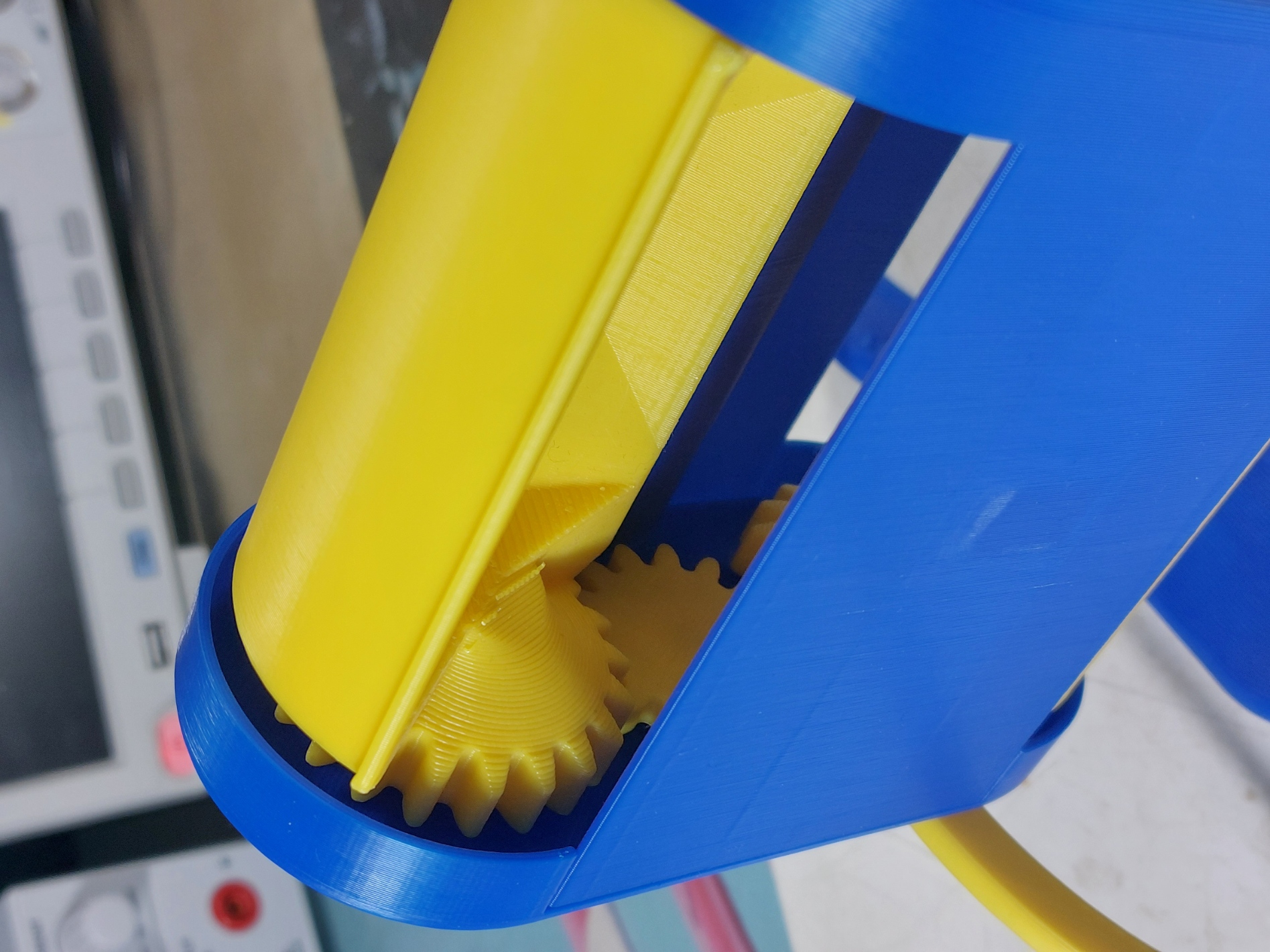 Dice roller by Ondrej Download free STL model