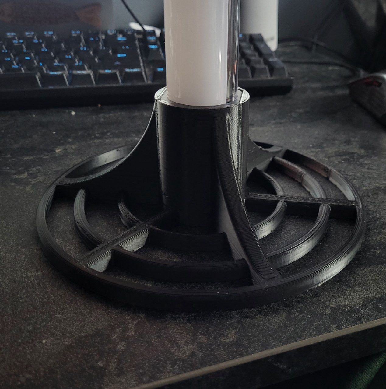 Stand, tripod, holder for nanlite pavotube 15C 30C