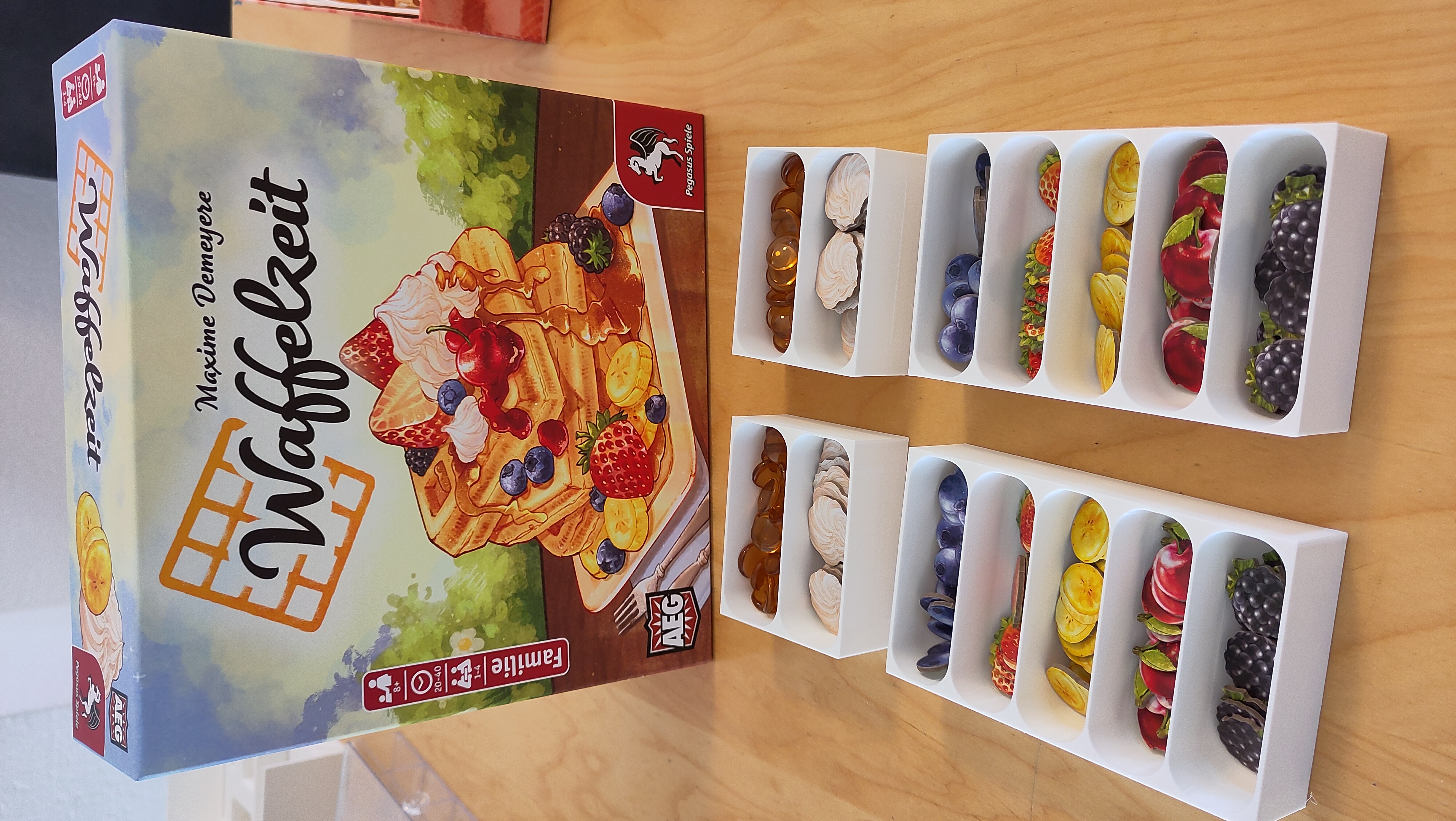 Waffelzeit / Waffle Time Boardgame Insert