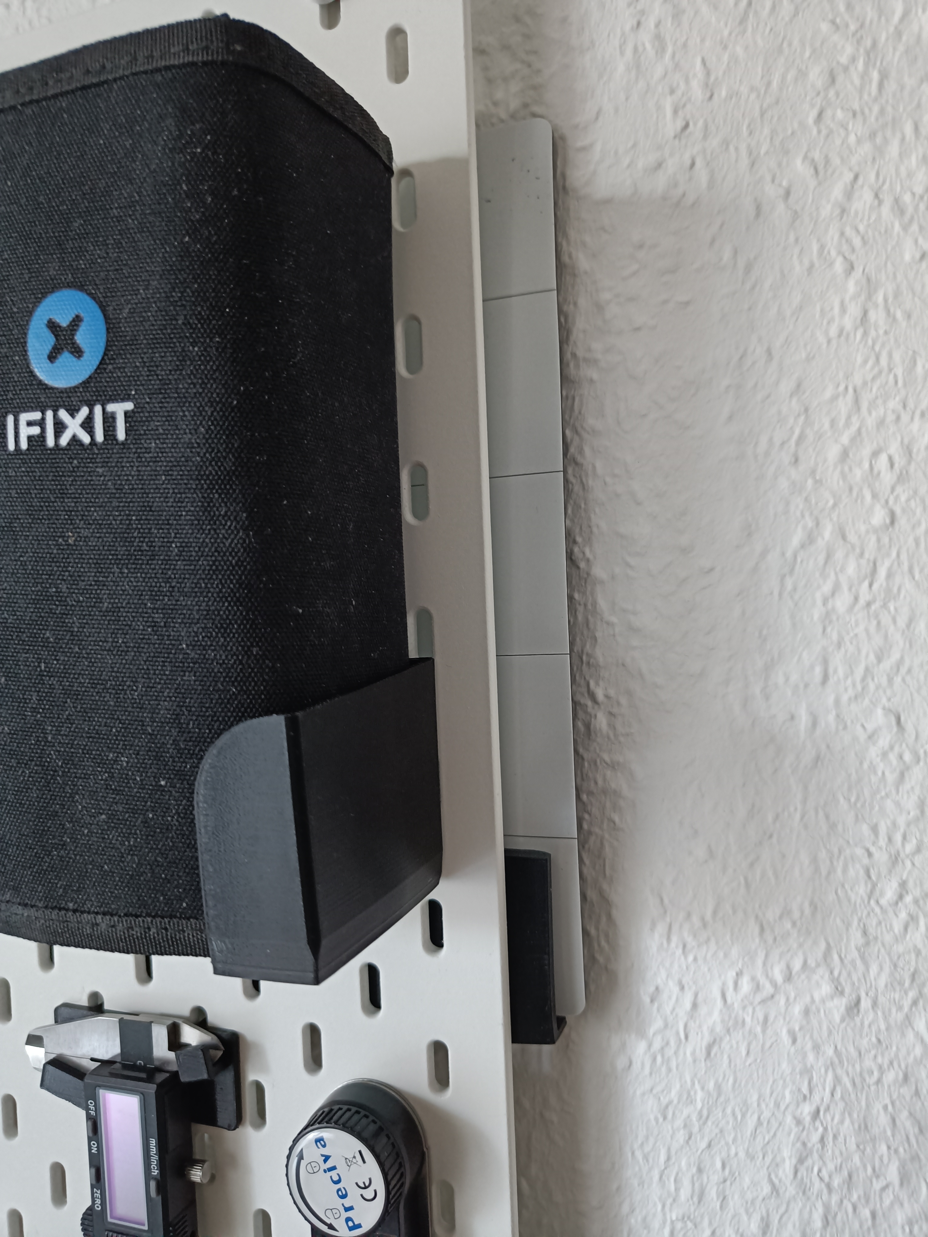iFixIt Magnatic Mat Skadis Mount