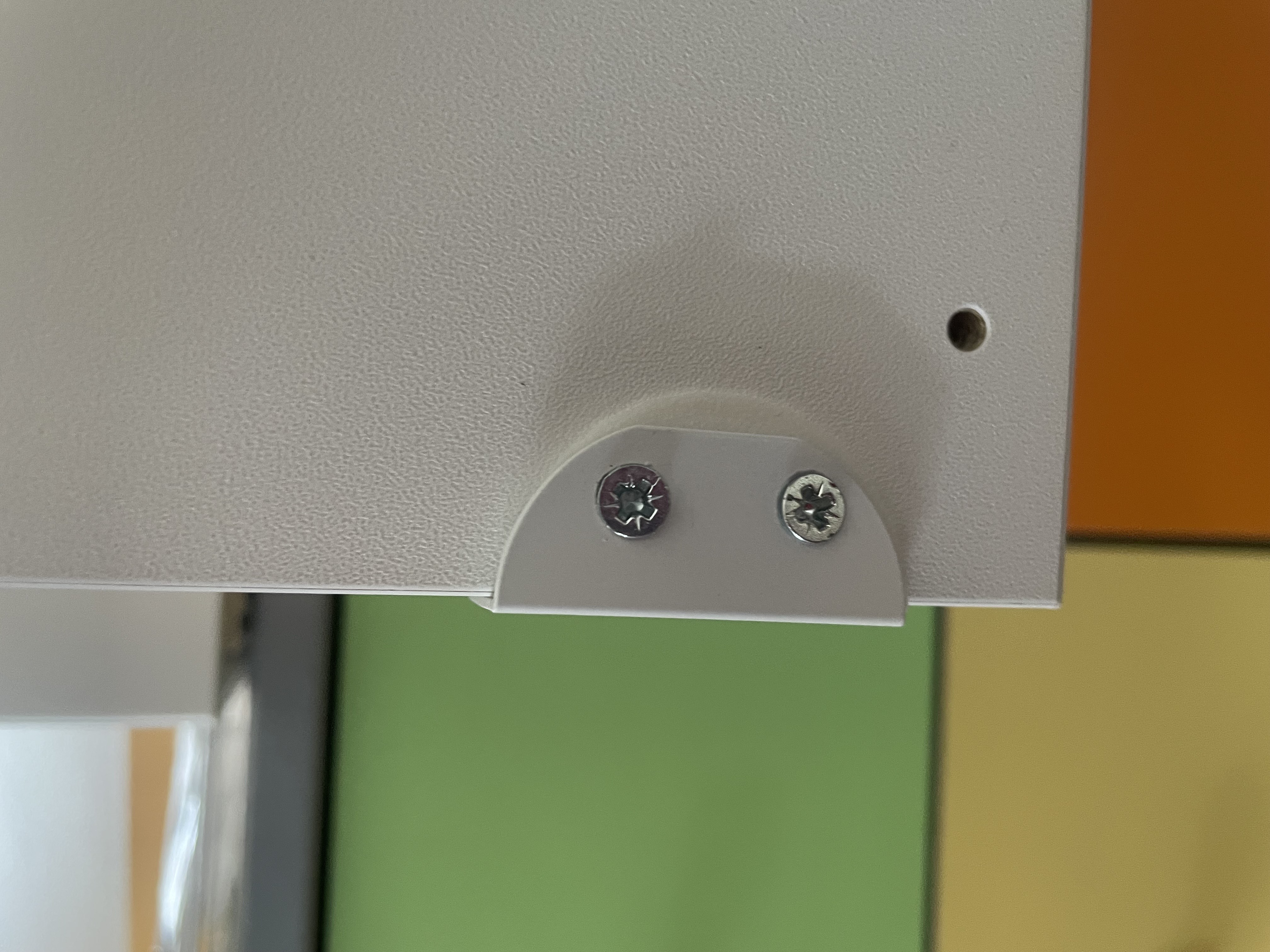1mm buffer for Ikea Besta Doorknobs