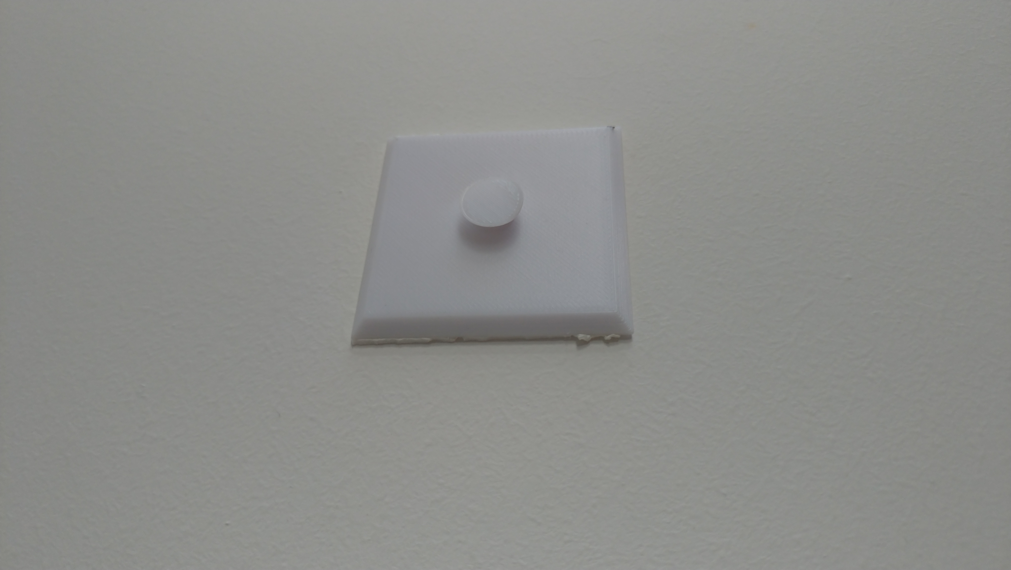 Screwless paiting wall hanger