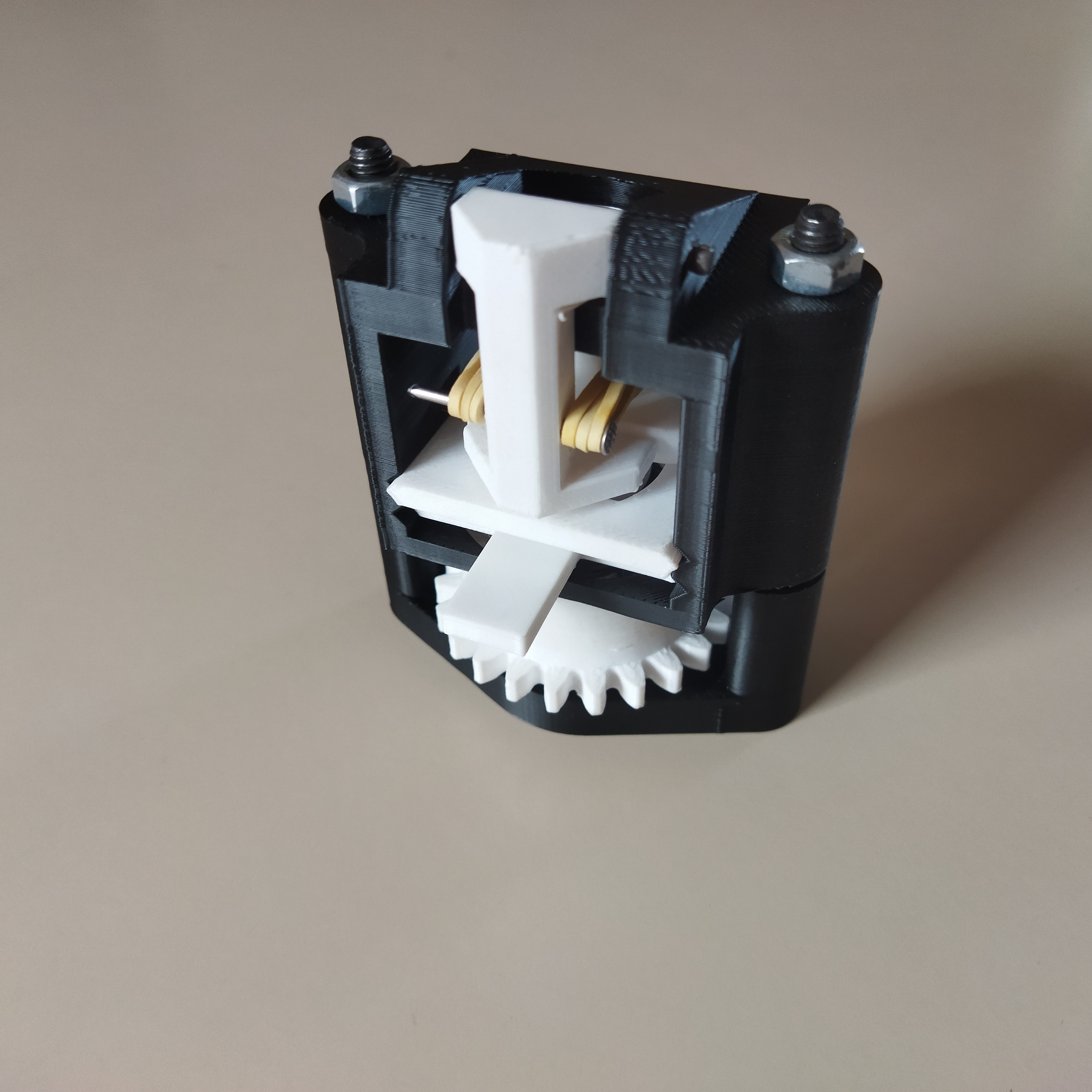 Mechanical transistor / buffer / amplifier — thumbnail 13