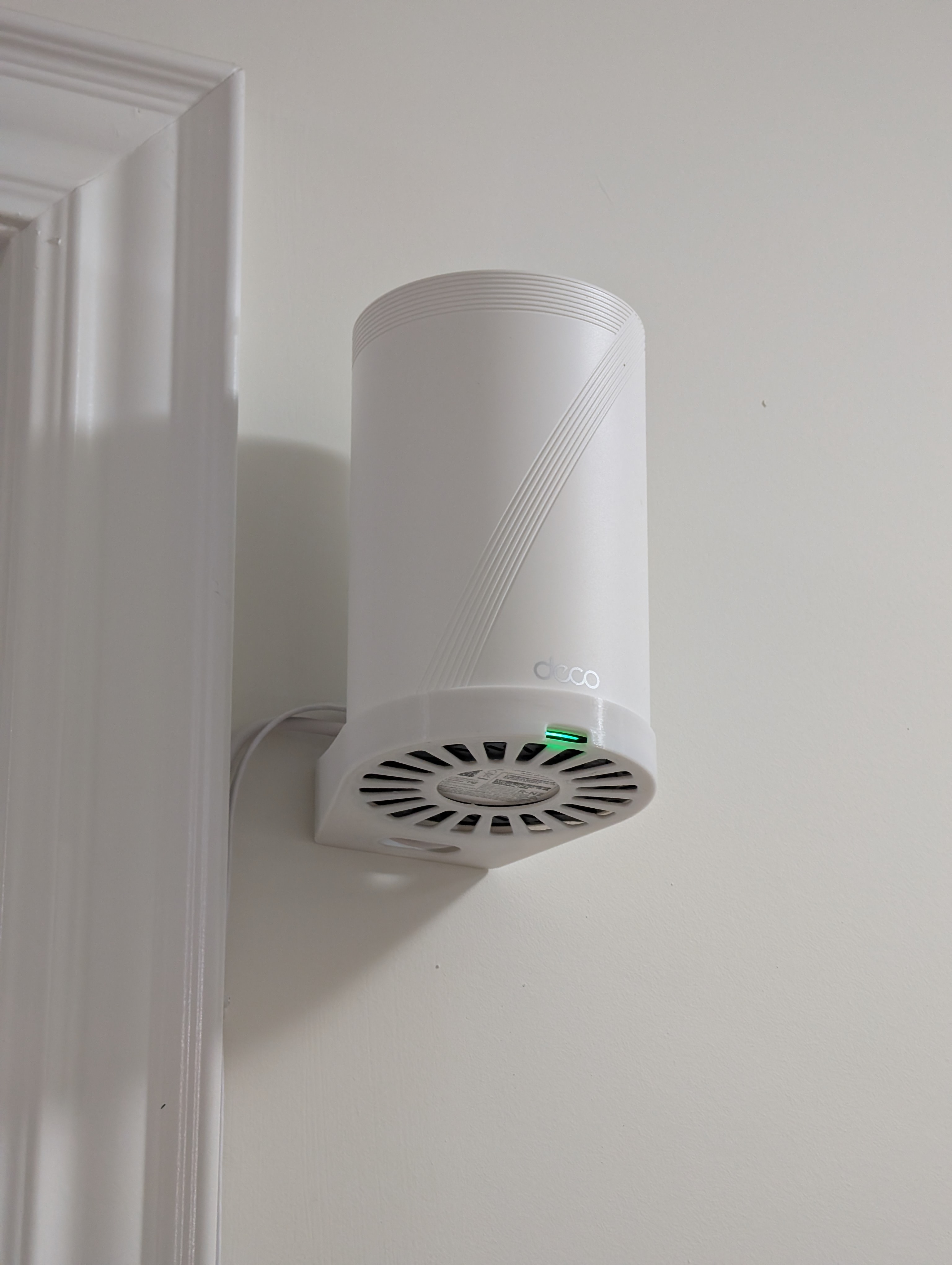 TP-Link Deco BE65 Wall Mount