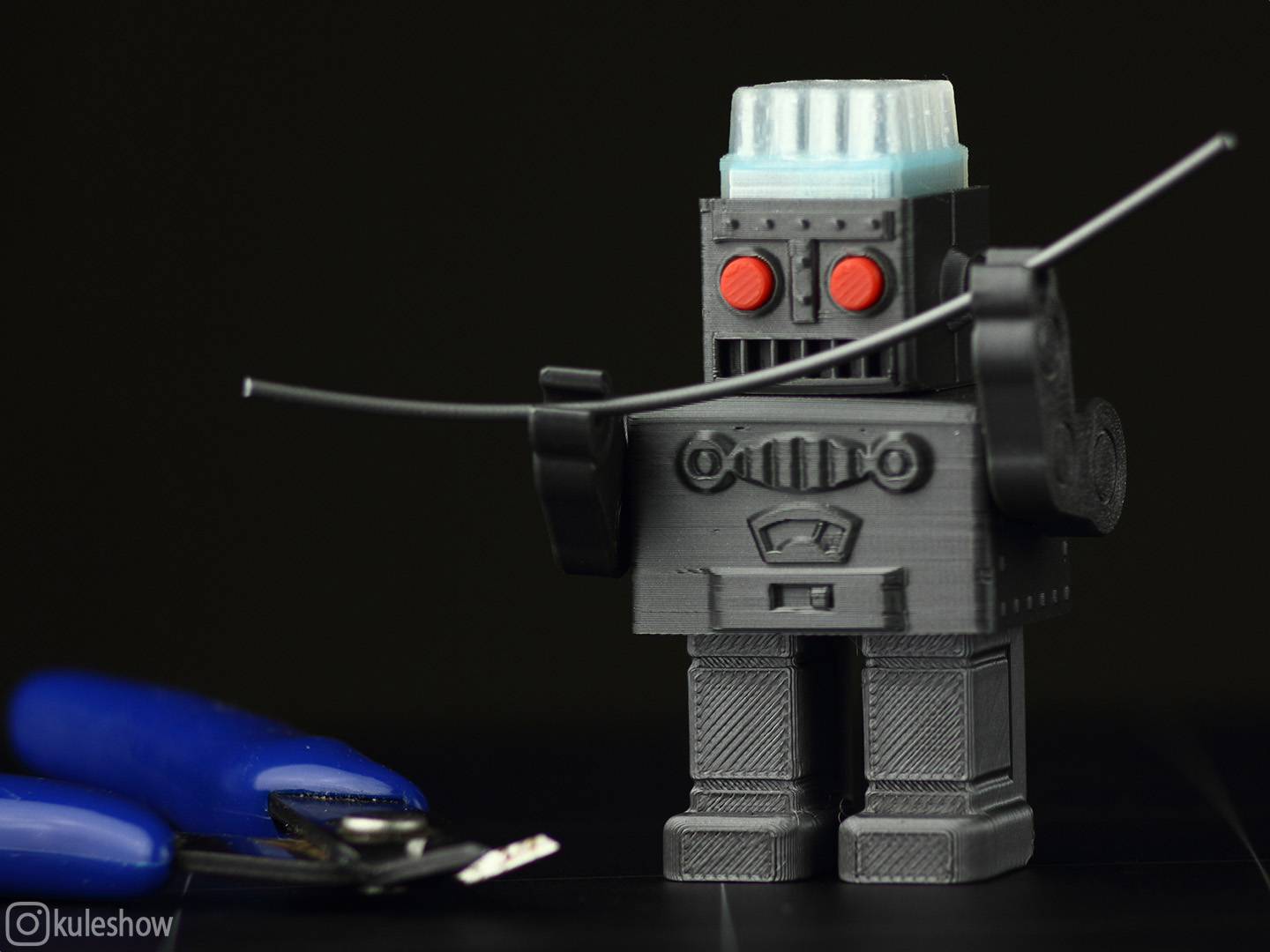 Miniatura 3 do modelo 3D Keybot Spaceman