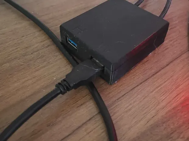 USB Extender Holder Splitter
