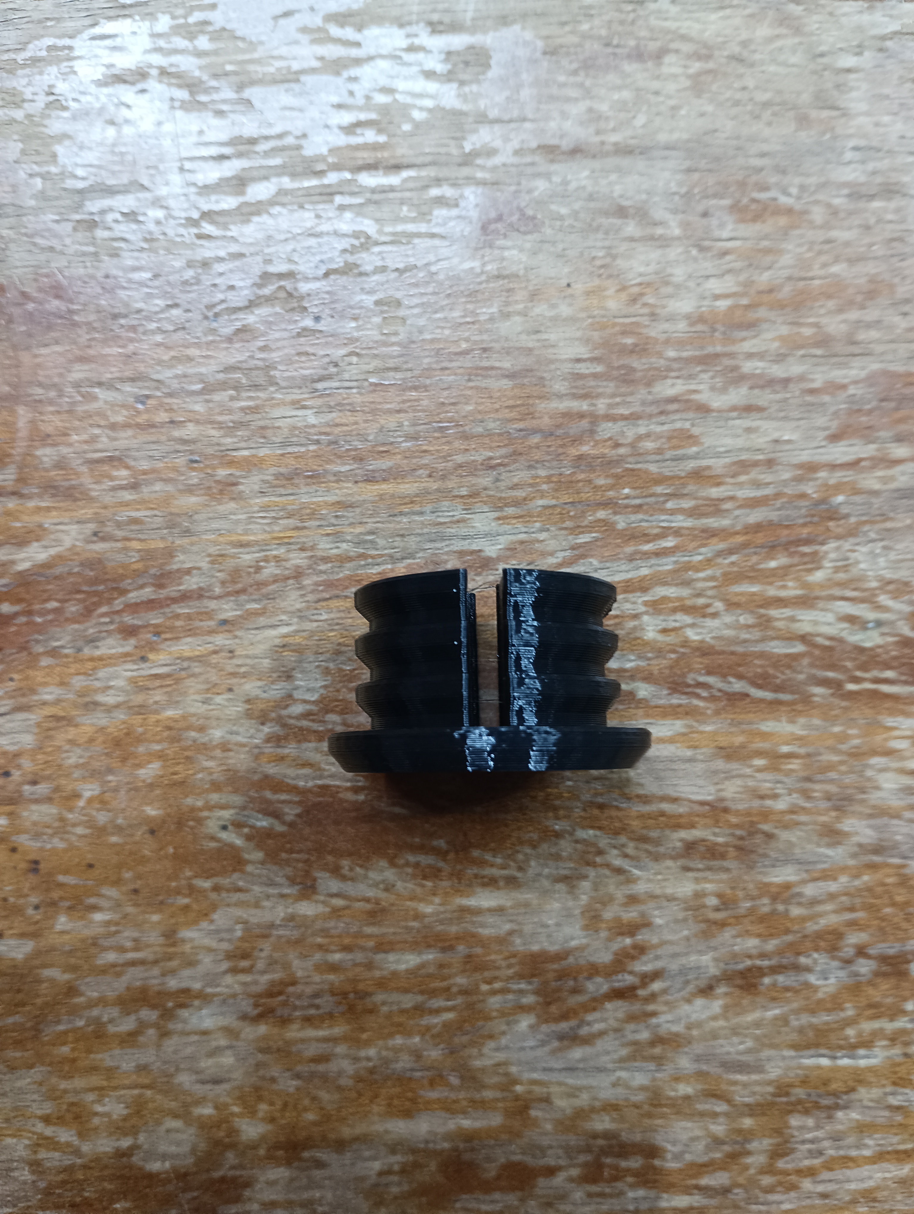 Miniatura 4 do modelo 3D Parametric pipe end cap