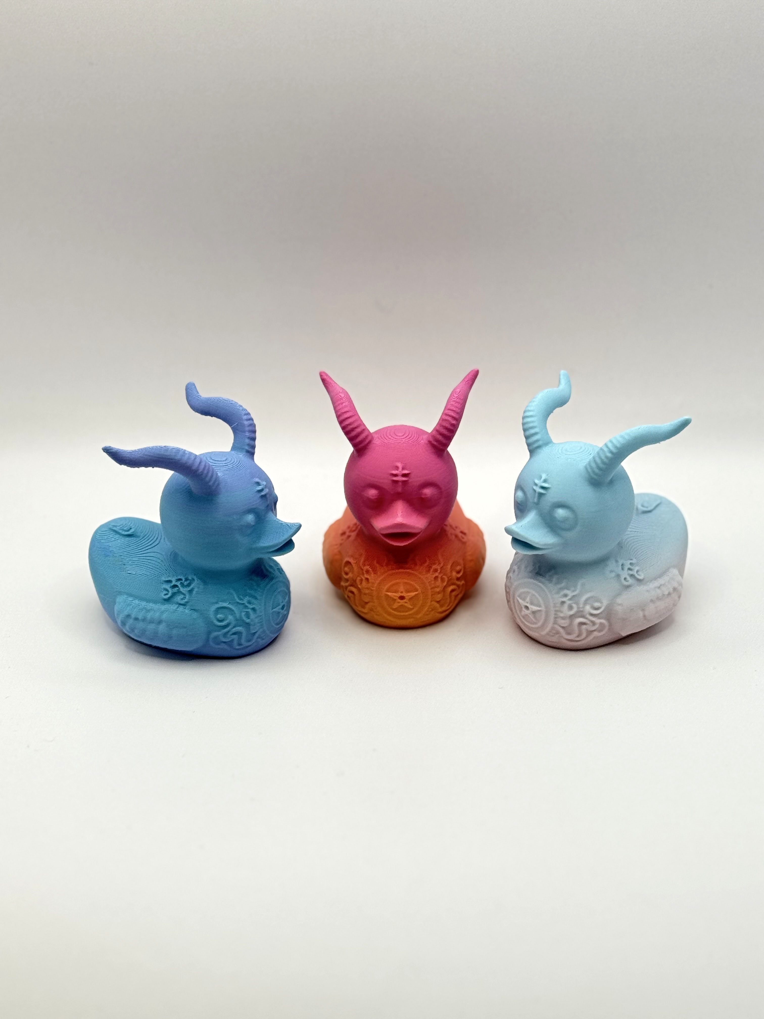 Miniatura 3 do modelo 3D Demon Duck