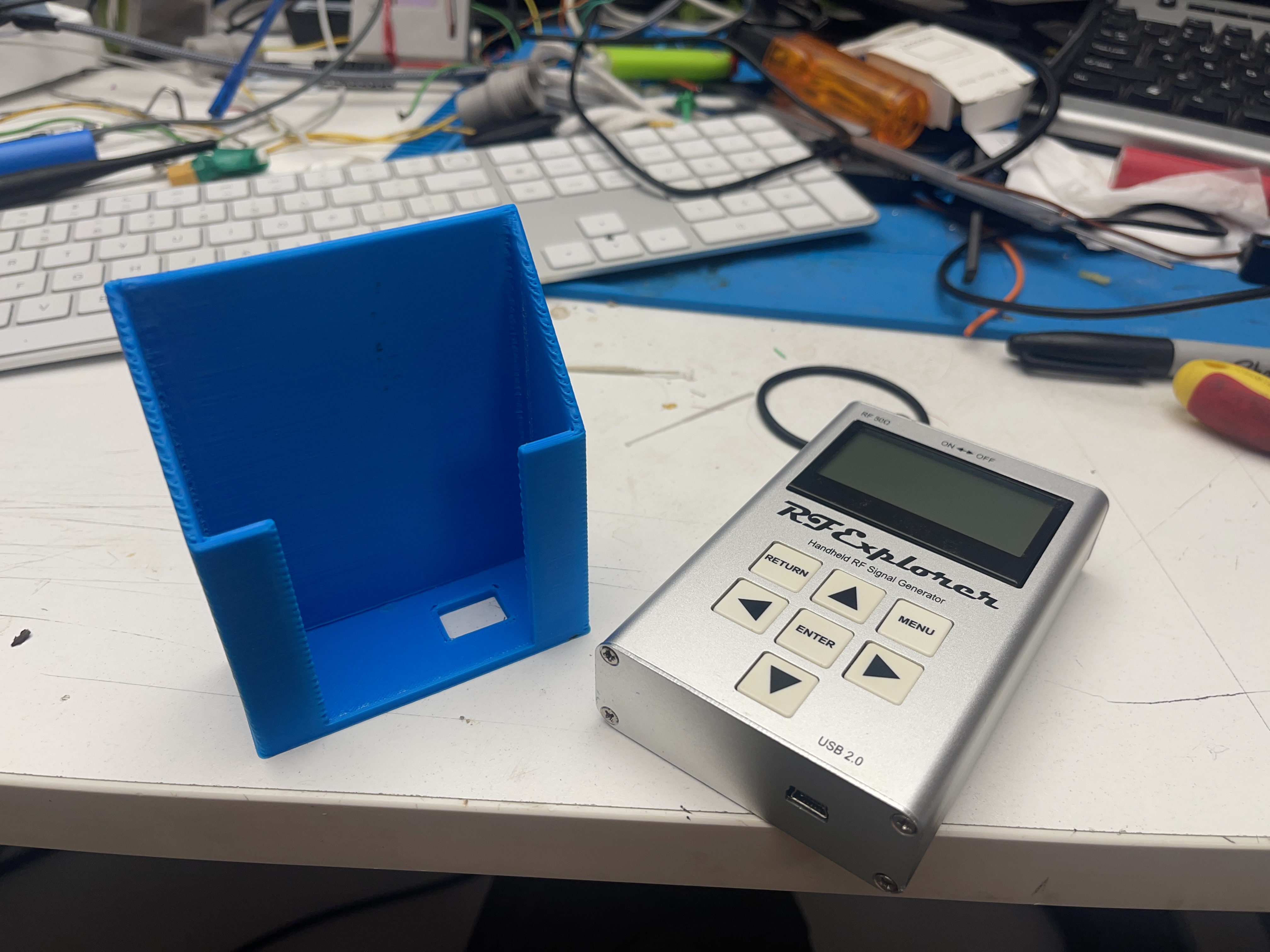 RF Explorer holder — miniatura 2