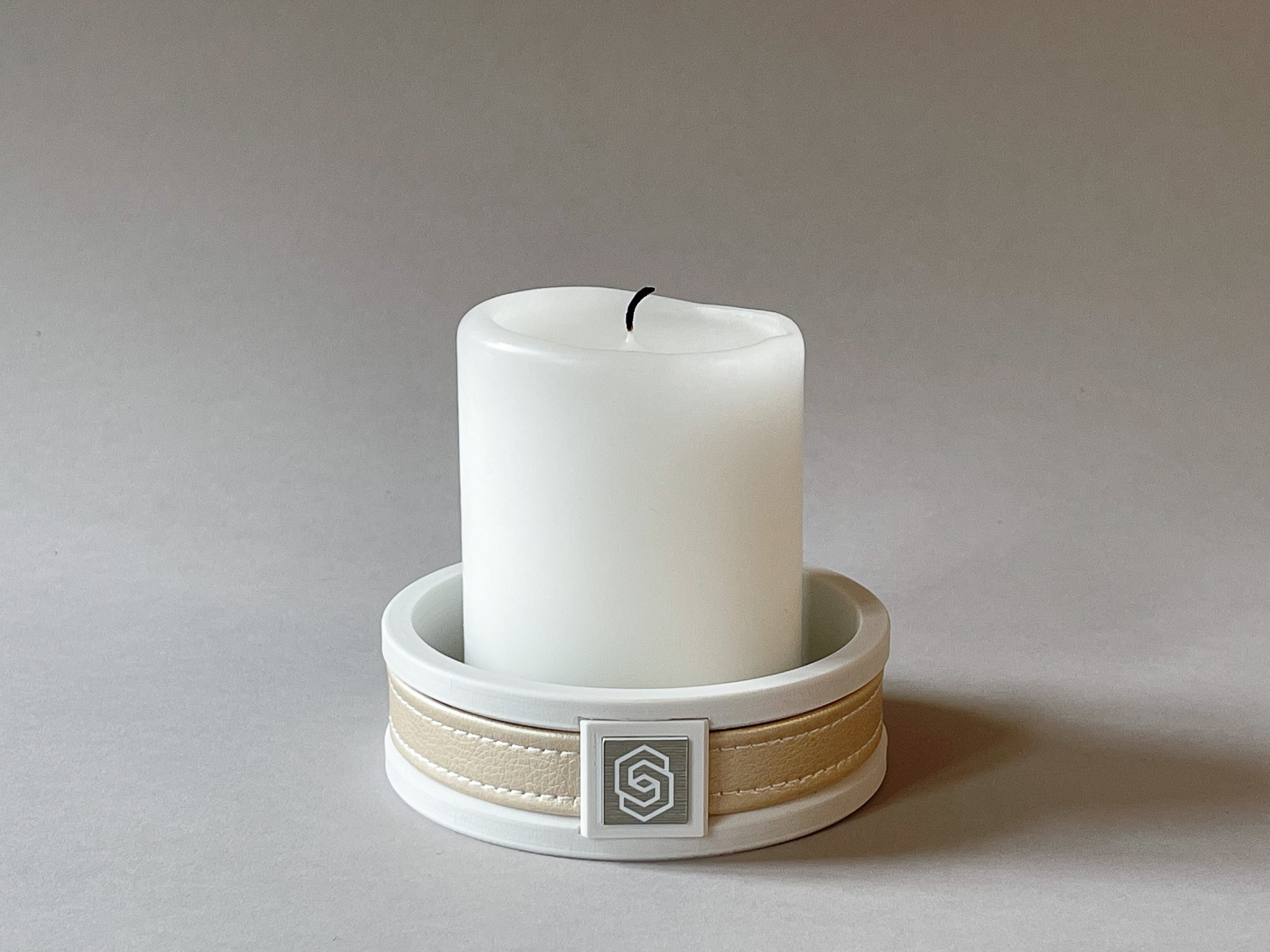 London round candle holder - white/gold