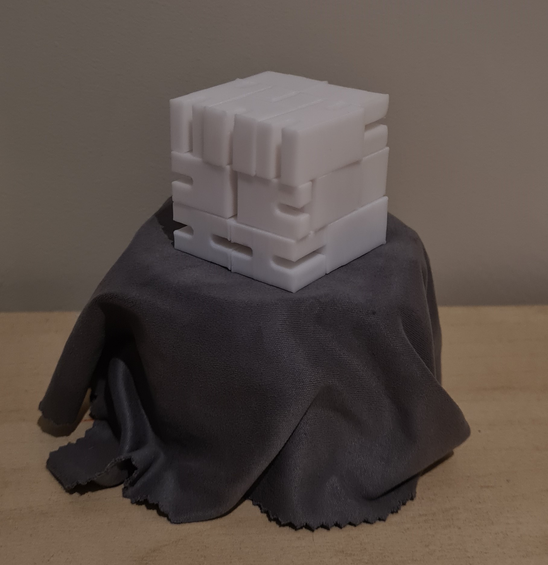 Miniatura 5 do modelo 3D CubeBot