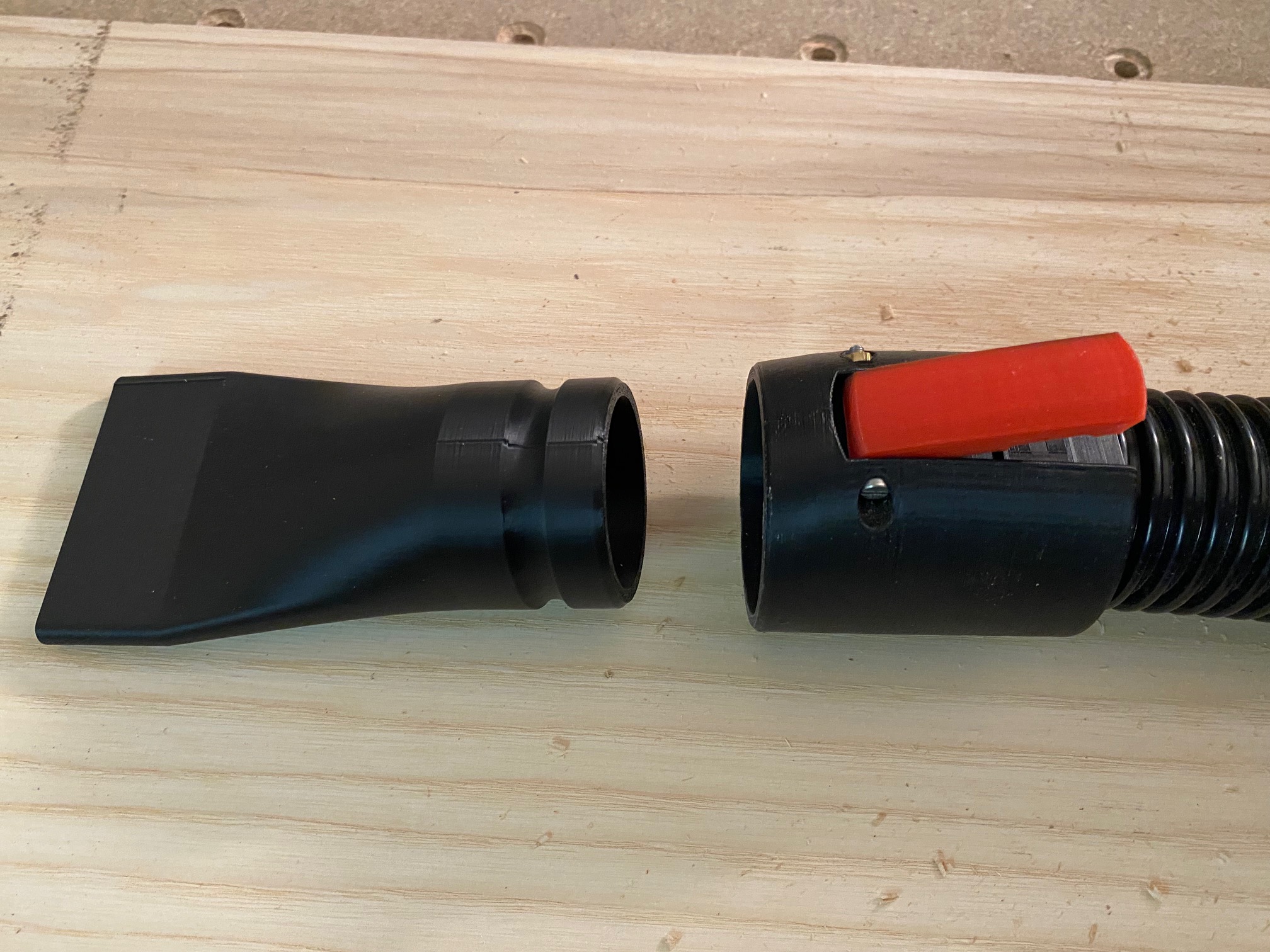 Suction Nozzle for https://www.printables.com/model/461256-shopvac-50mm-camlock-connectors-with-magnetic-catc — thumbnail 3