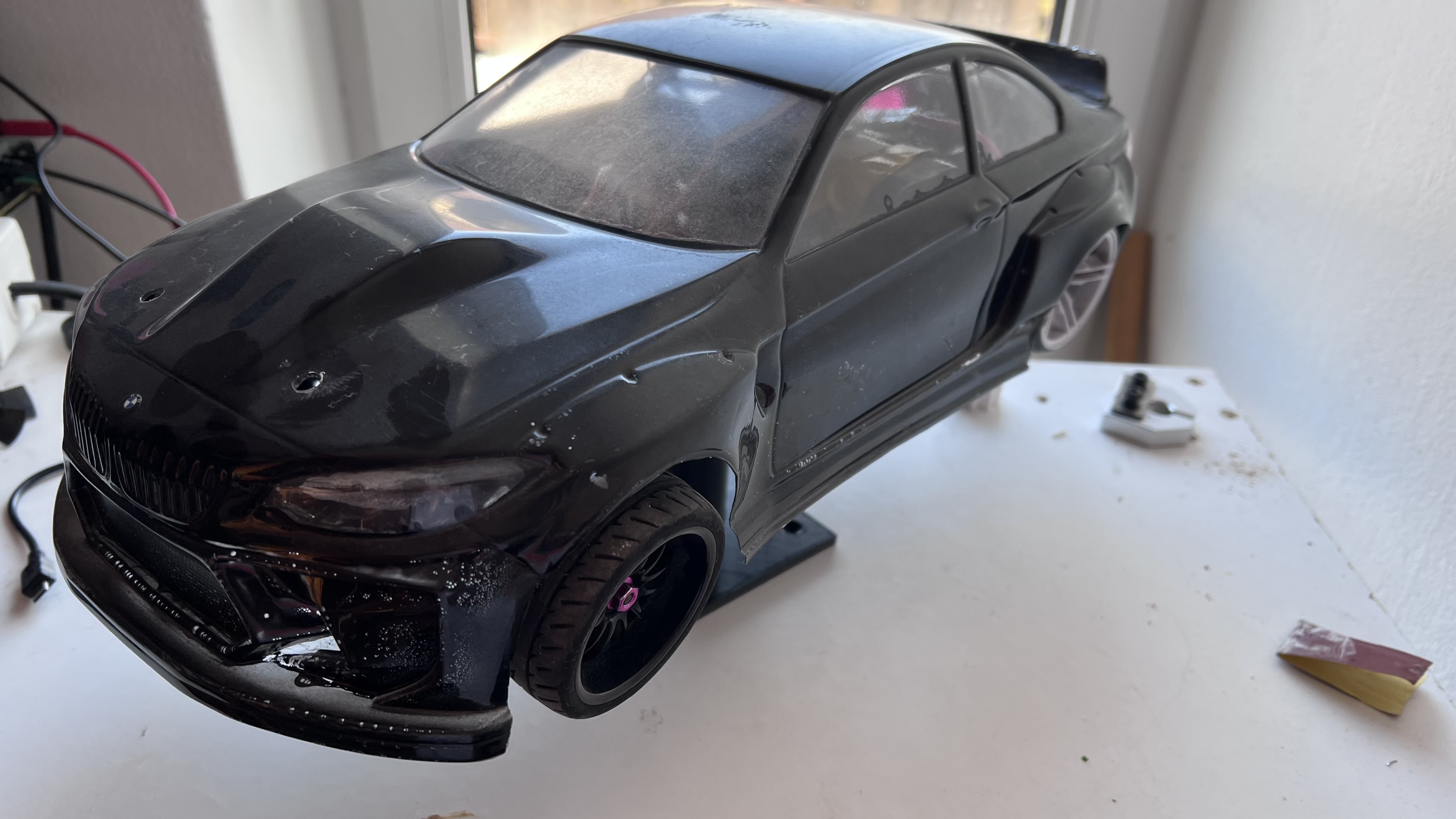 RC Drift car holder with adjustable lifting height- Držák na RC driftové autíčko s nastavitelnou výškou zdvihu