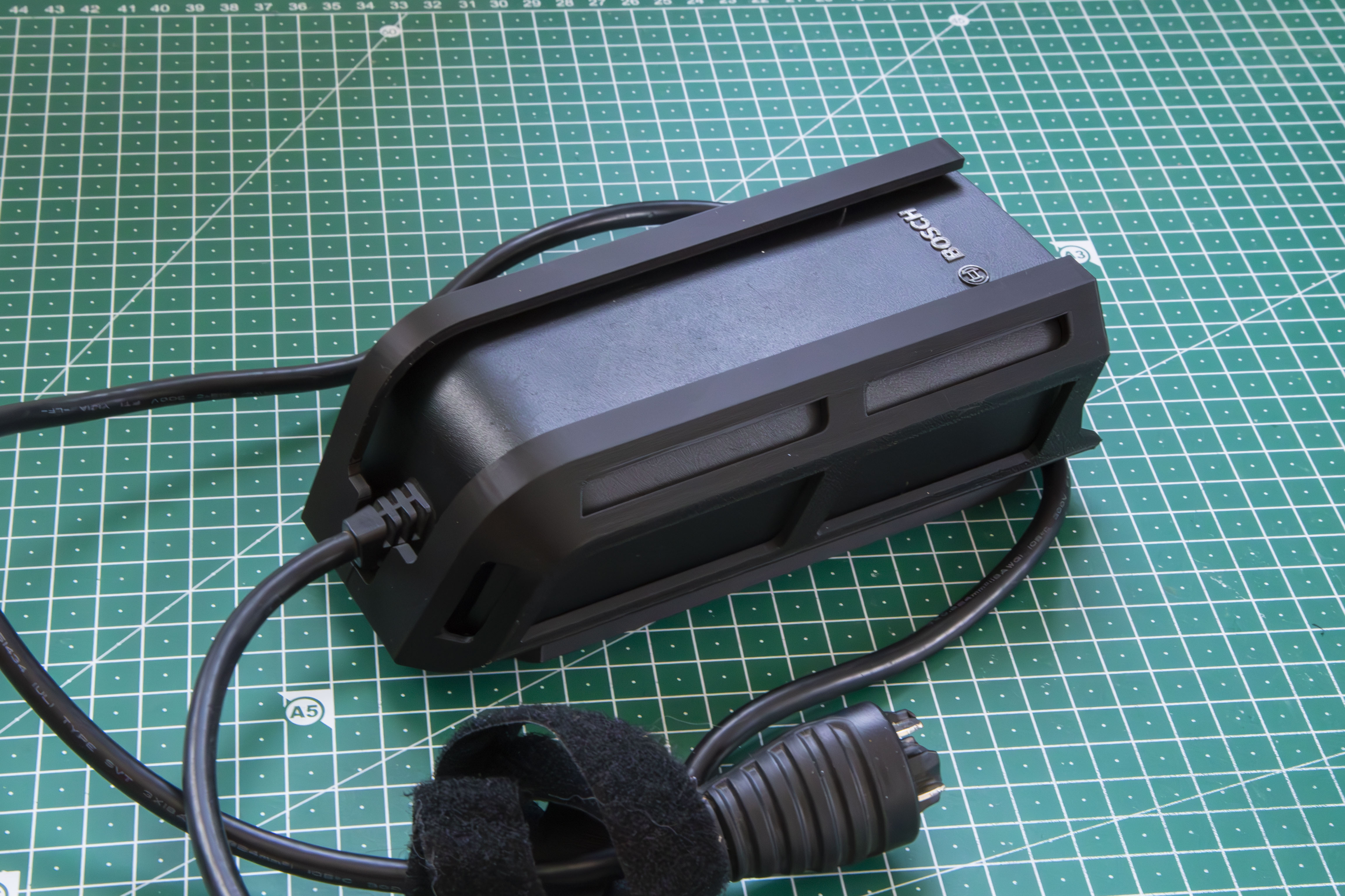 Bosch eBike Charger Wallmount (2A Compact Charger)