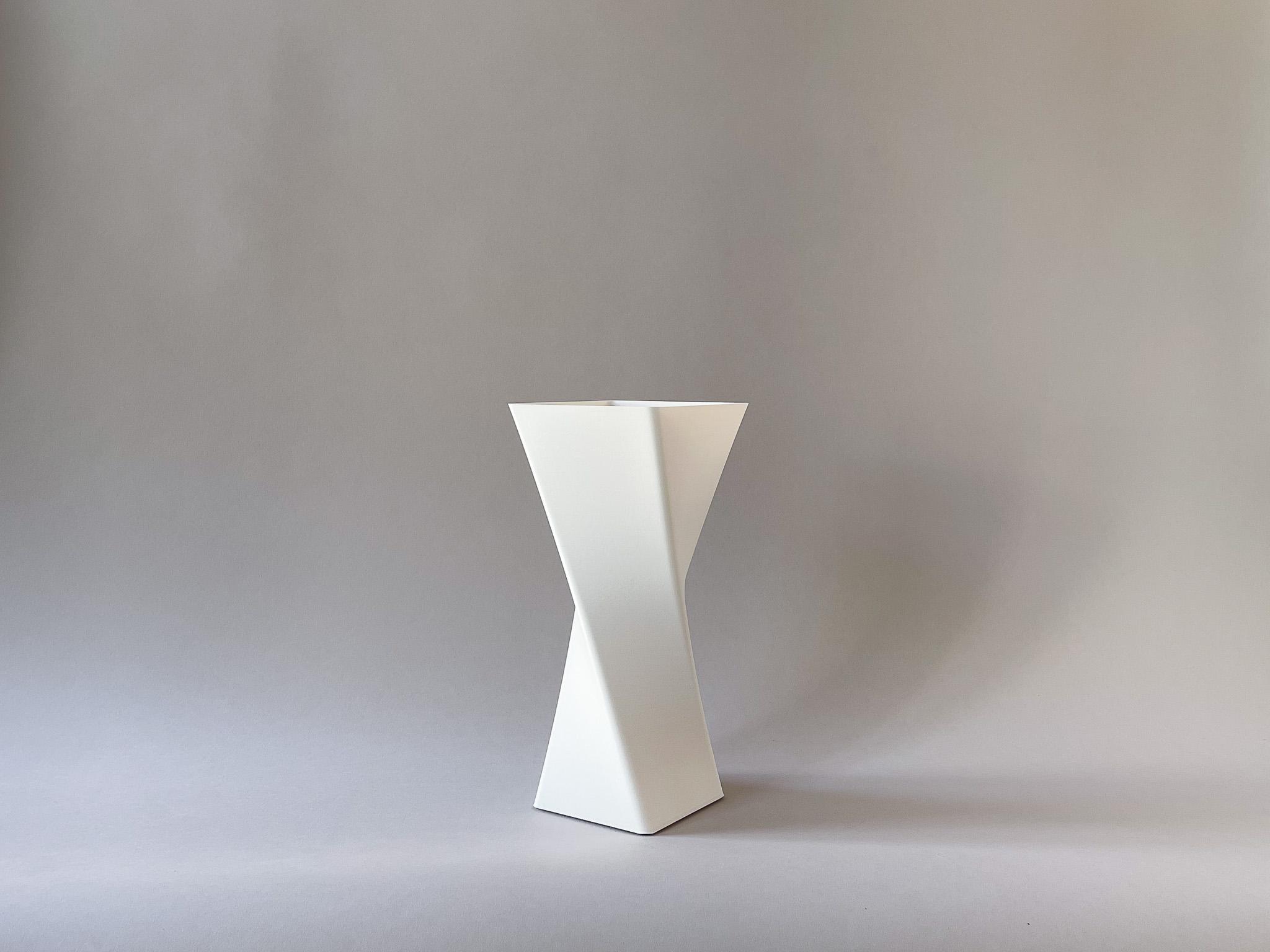 Table vase Cube - White