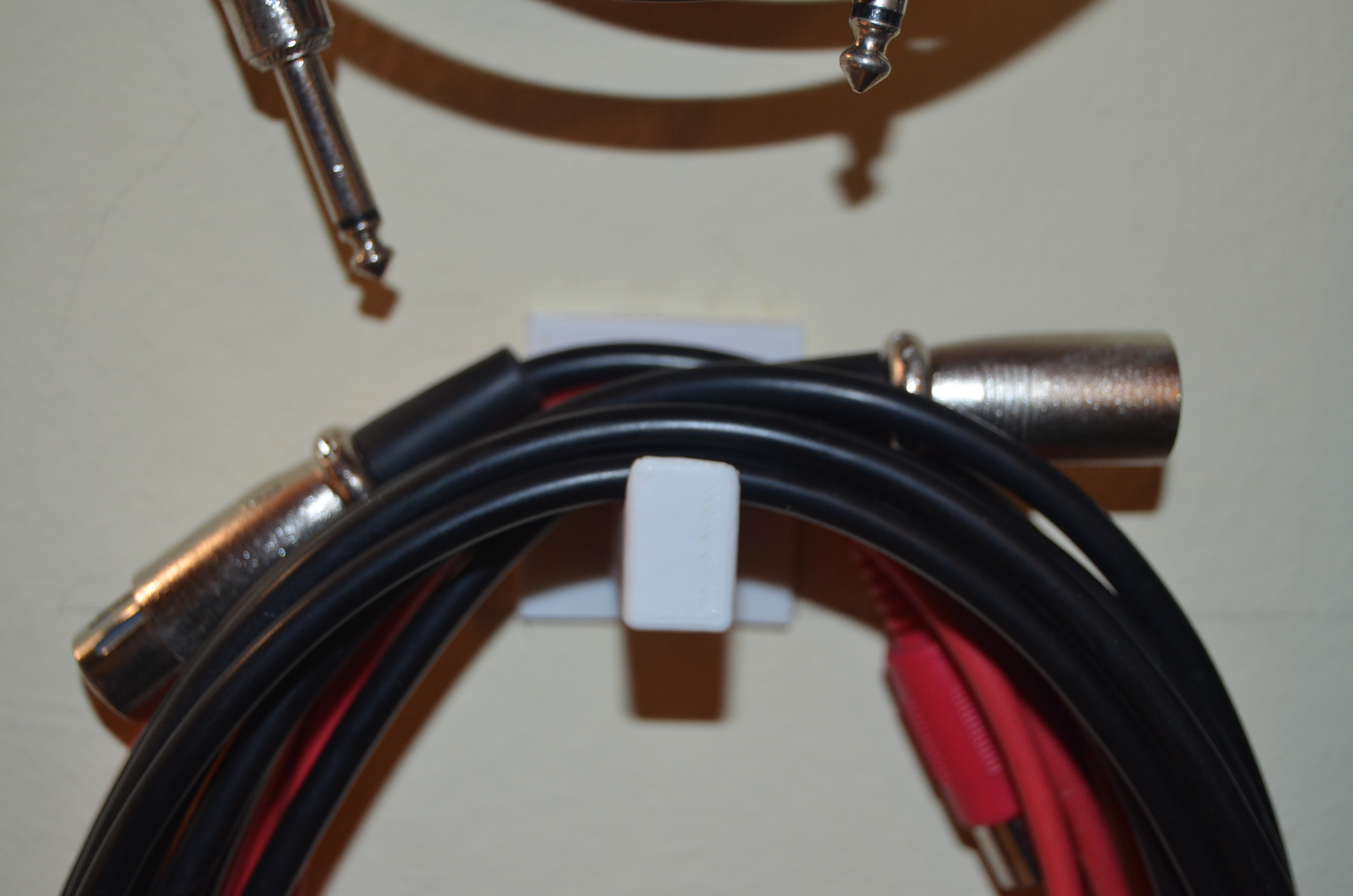 Miniatura 3 do modelo 3D Cables wall hook