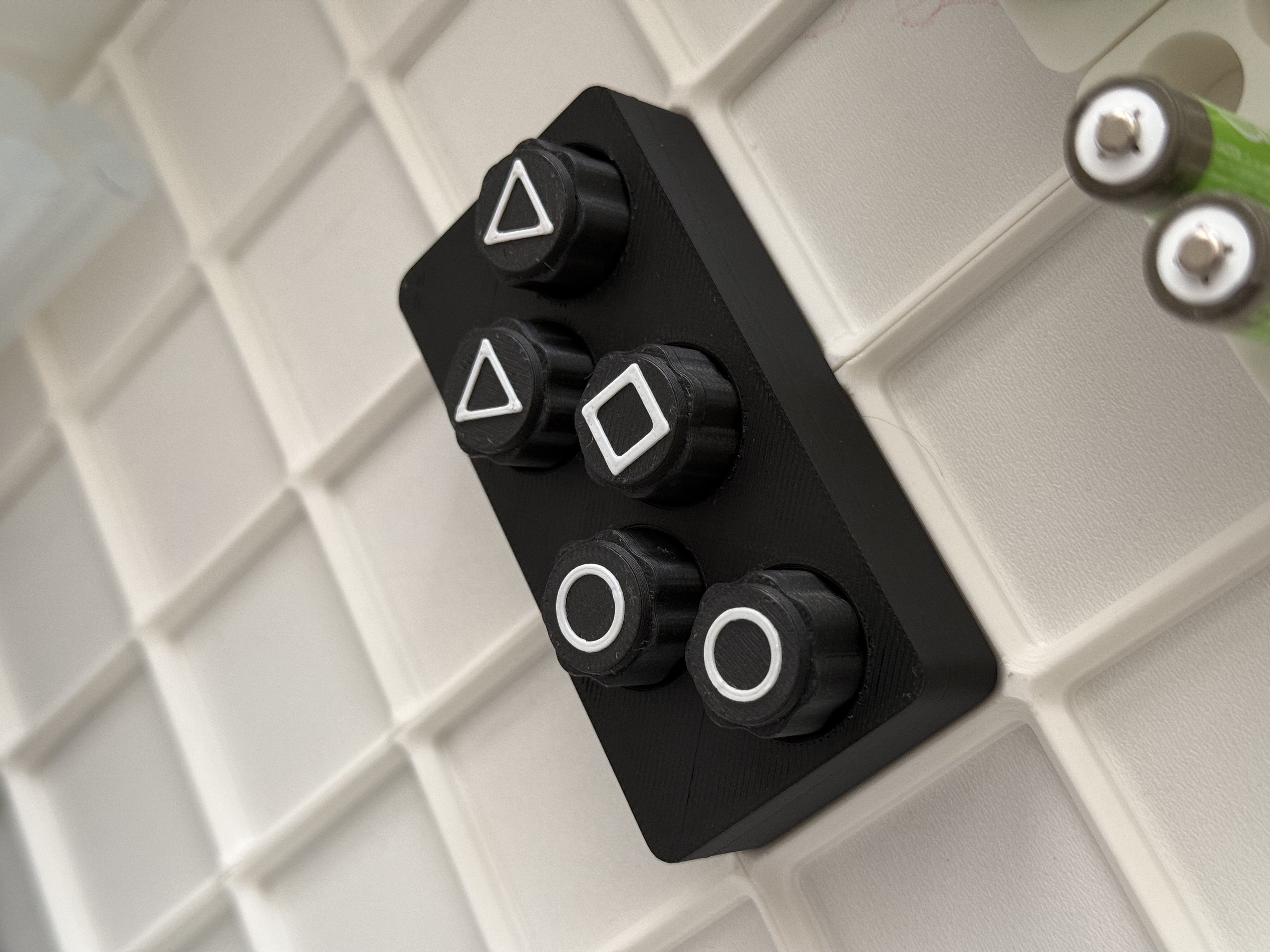 Gridfinity holder for Gonggi Game from Squid Game Series