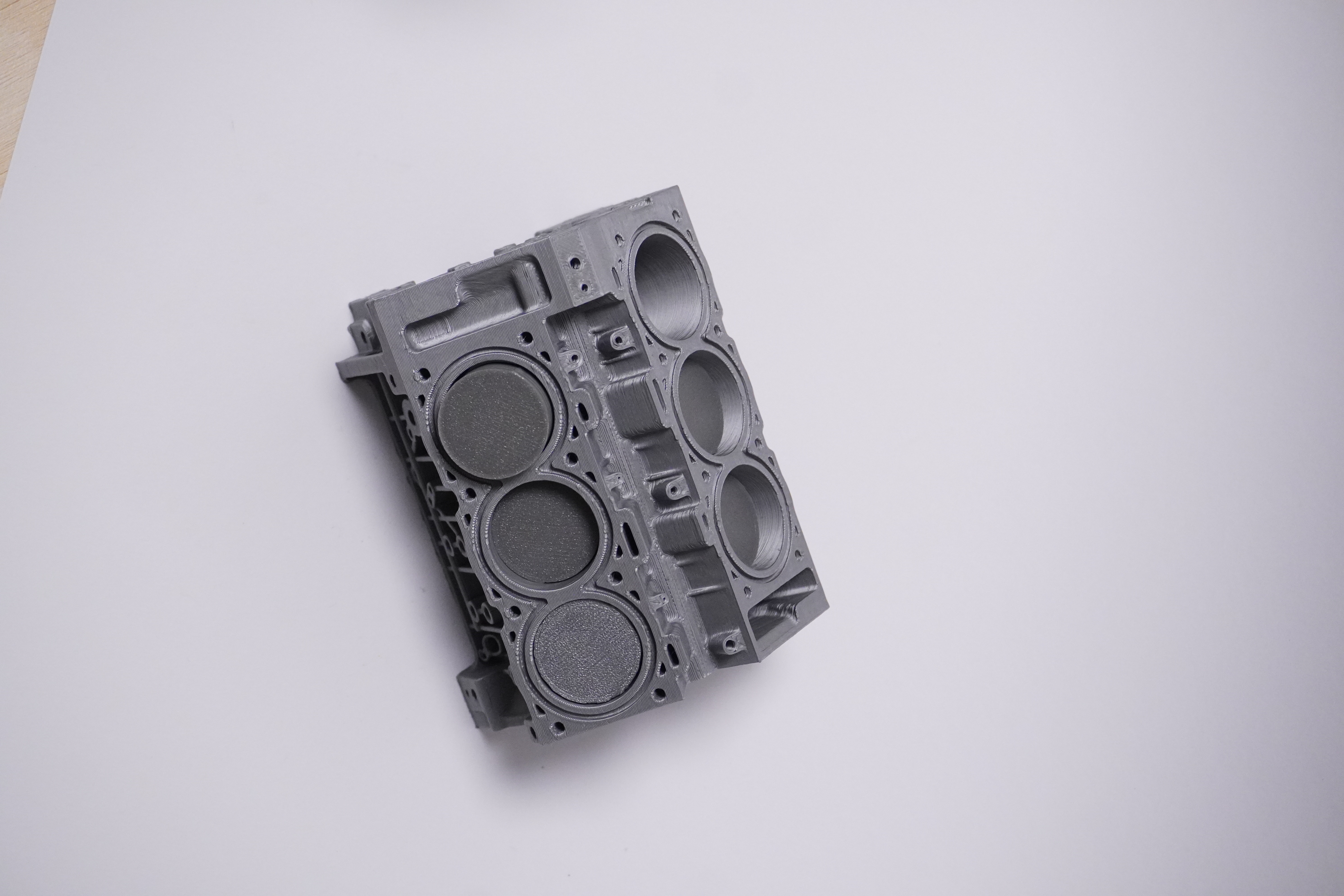 Miniatura 6 do modelo 3D WORKING V6 ENGINE