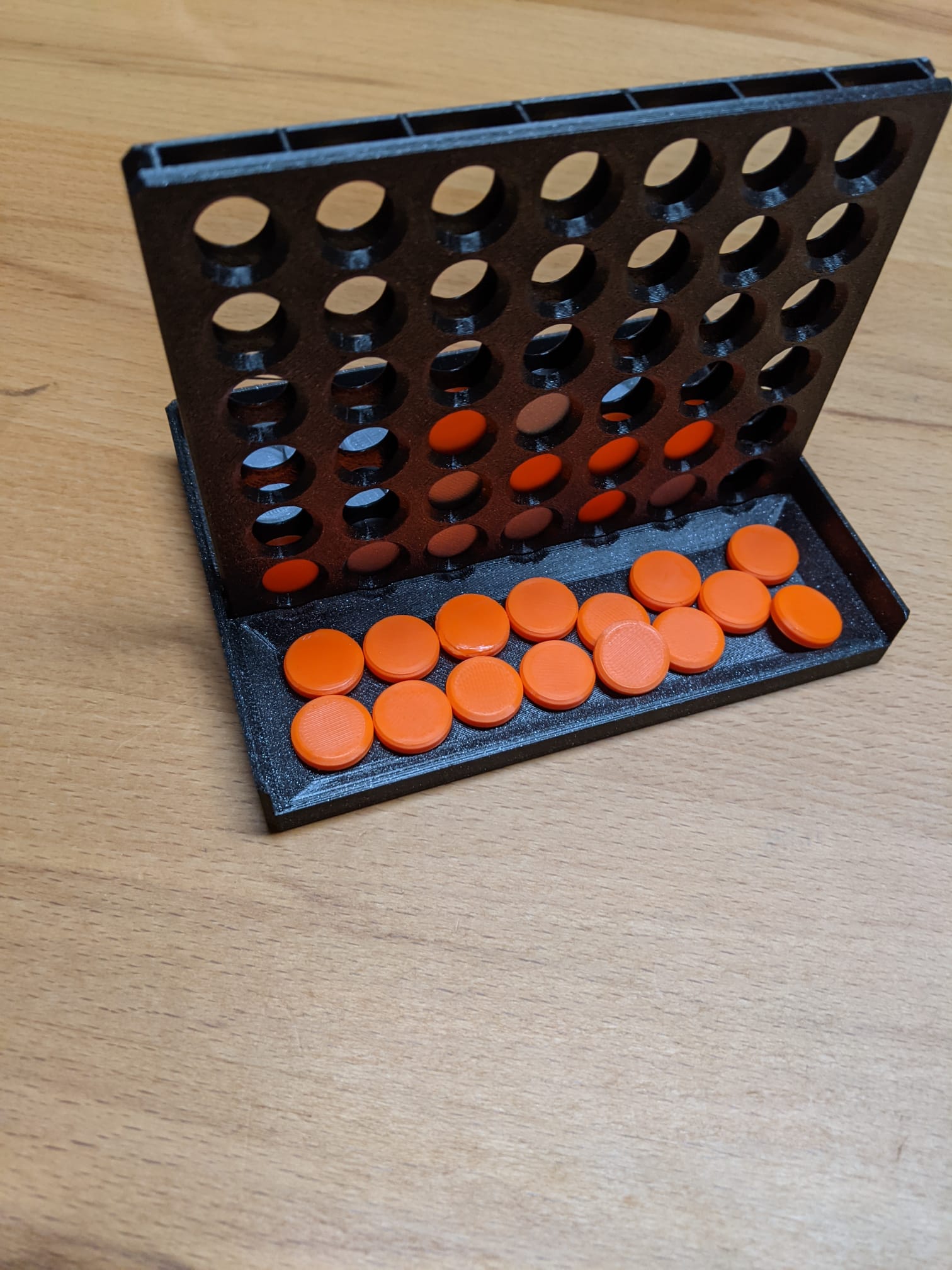 Connect four (4 gewinnt)