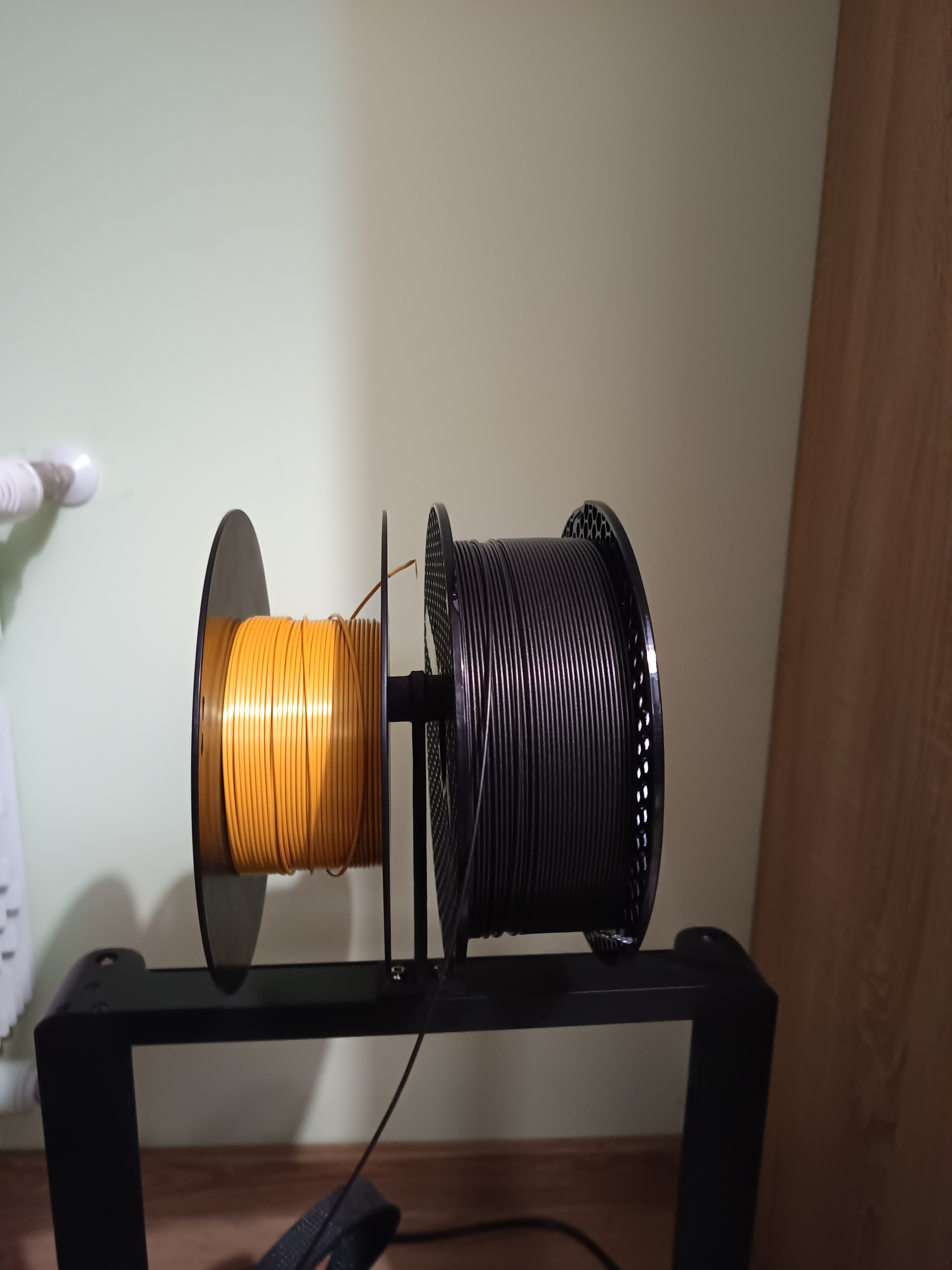 Stojak na 2 filamenty do Creality Ender 3 V3 SE/Stand for 2 filaments for Creality Ender 3 V3 SE