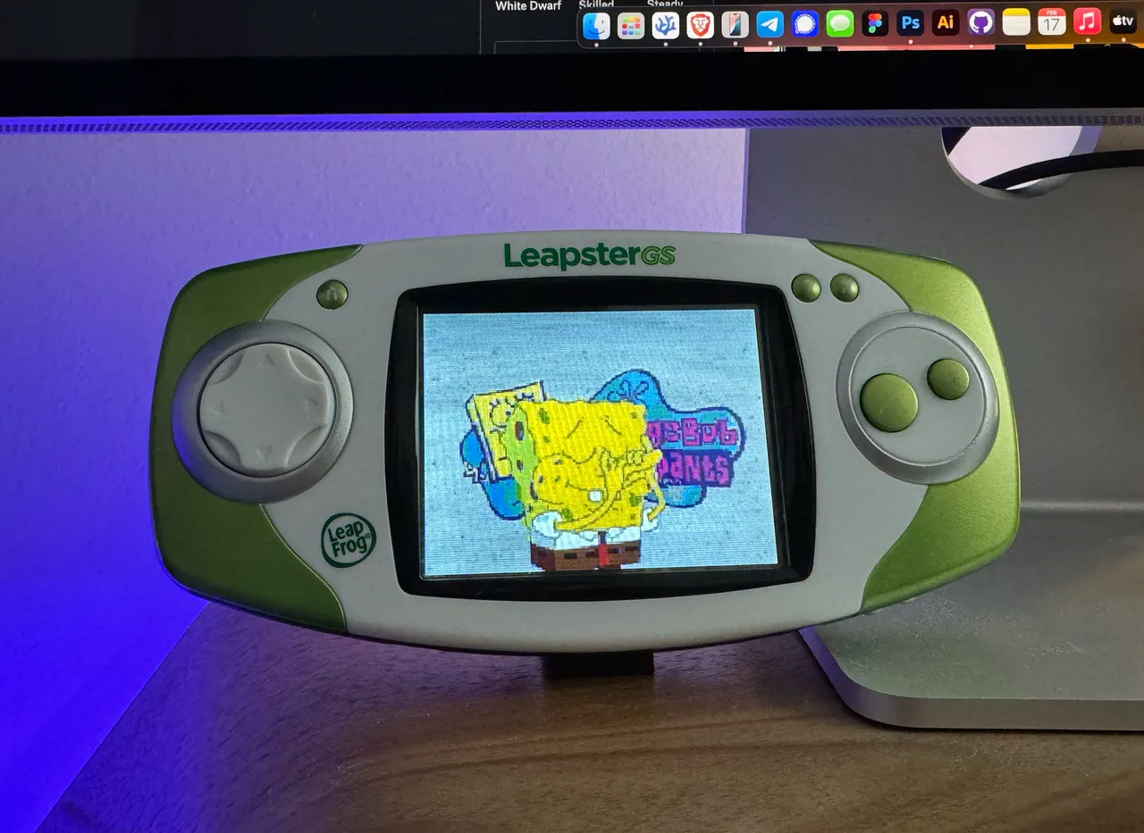 Leapster Explorer / LeapsterGS Dummy Carts and Stand by KevDoy