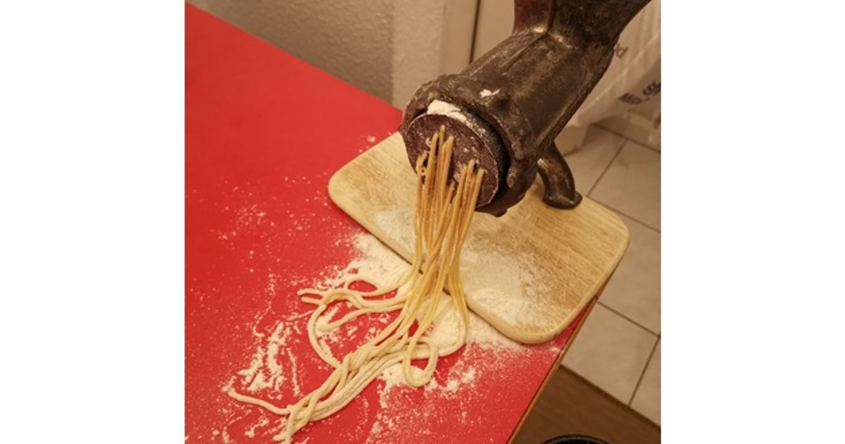 Meat grinder pasta extruder by tror Download free STL model