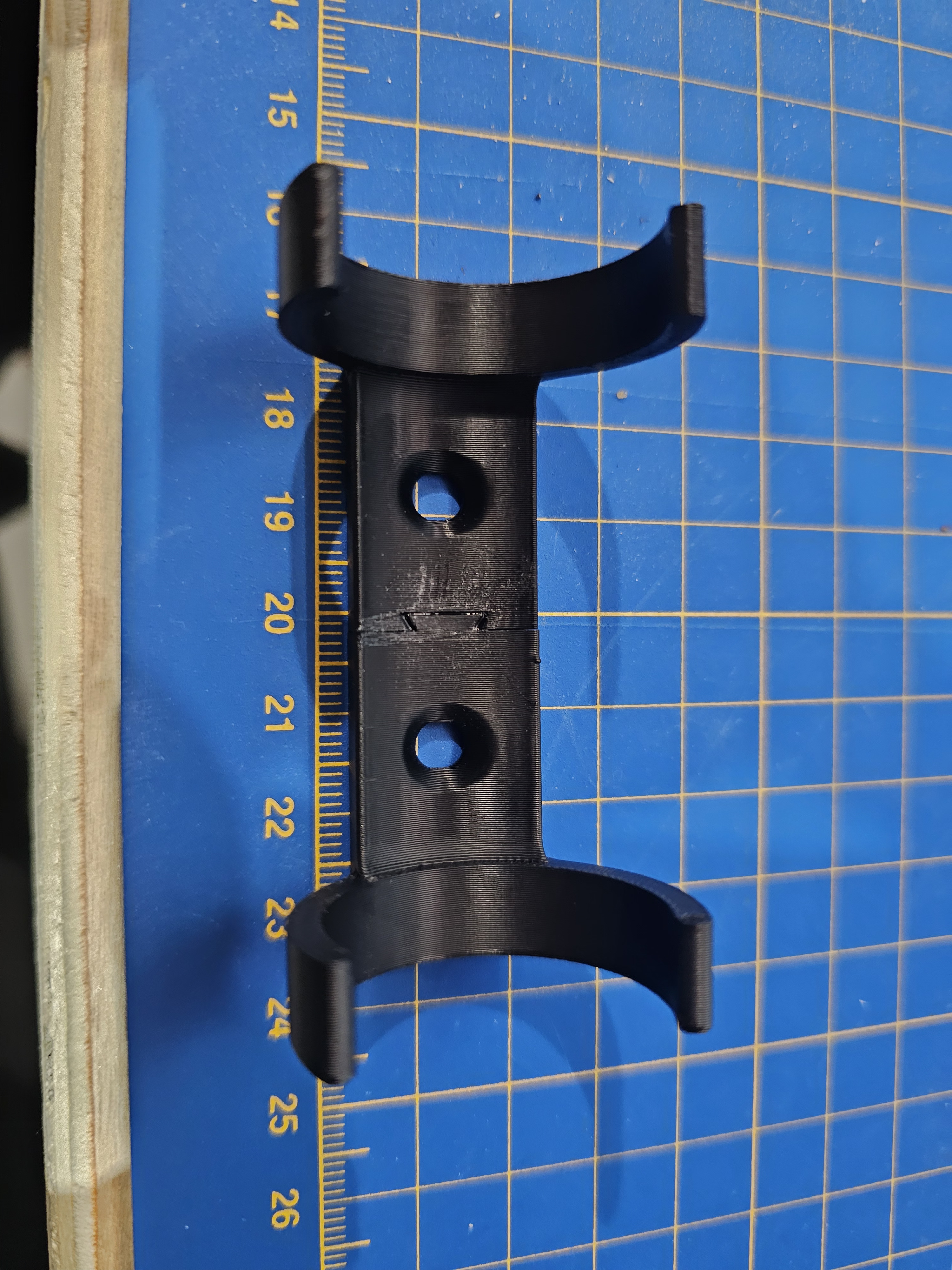 Split Duracell 1200 Flashlight Holder