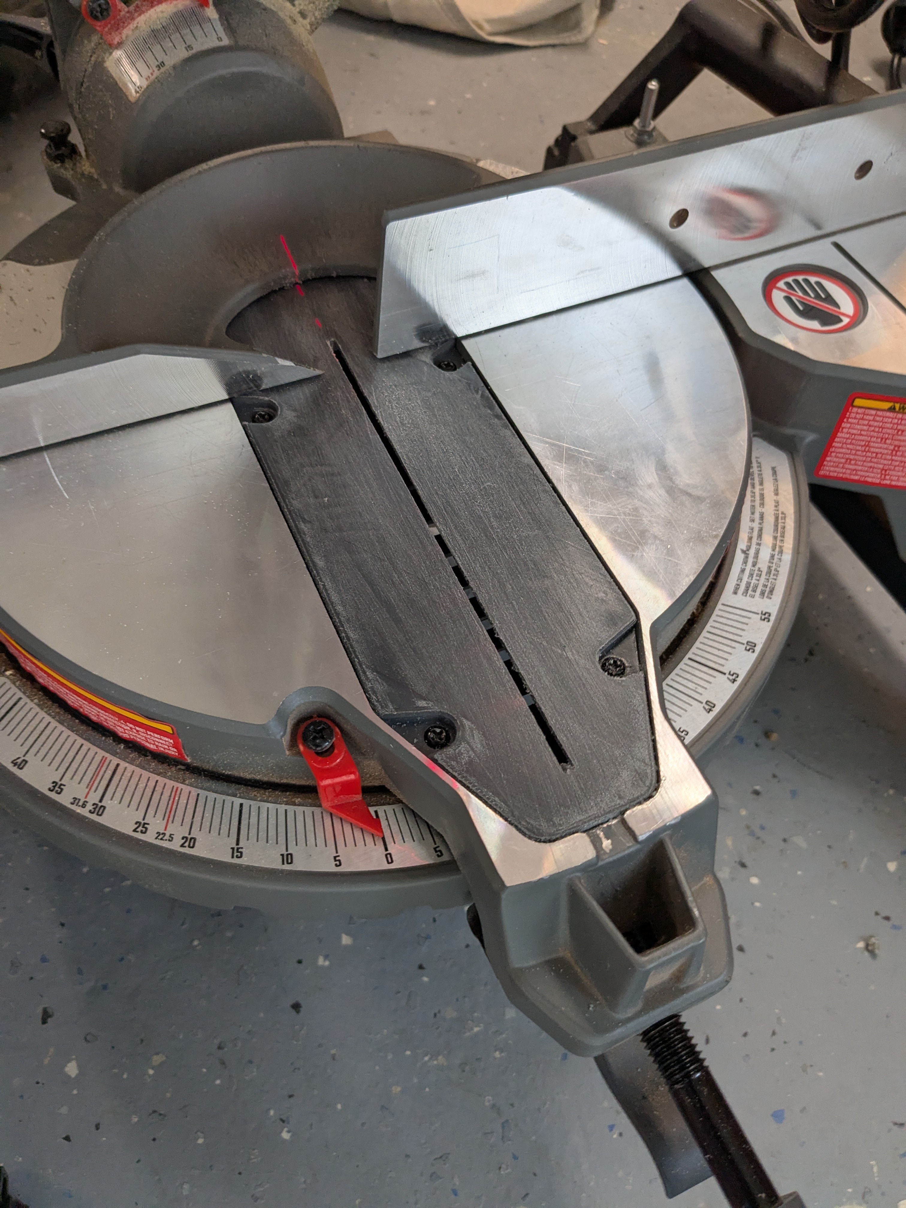 Craftsman Folding Miter Saw (CMXEMAR120) Zero Clearance Insert